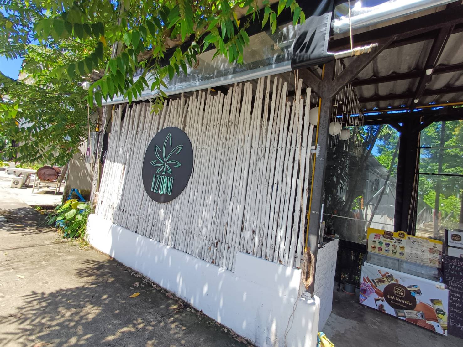 For Rent : Talat Yai, Bar&Restaurant, 2 Rooms 3 Batrooms