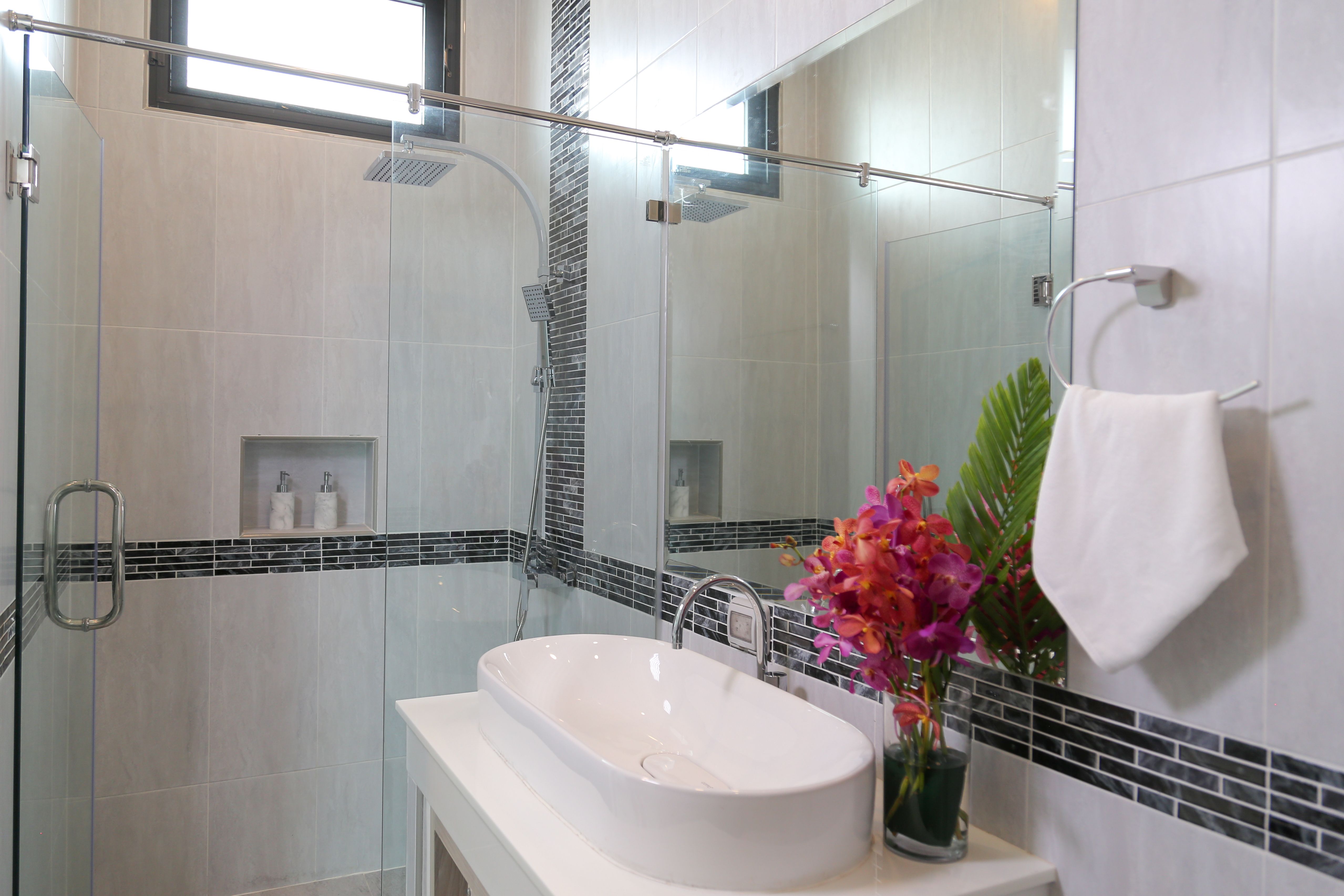 For Rent : Private Pool Villa Pasak 3, 3 bedrooms 3 Bathrooms 300 SQM.