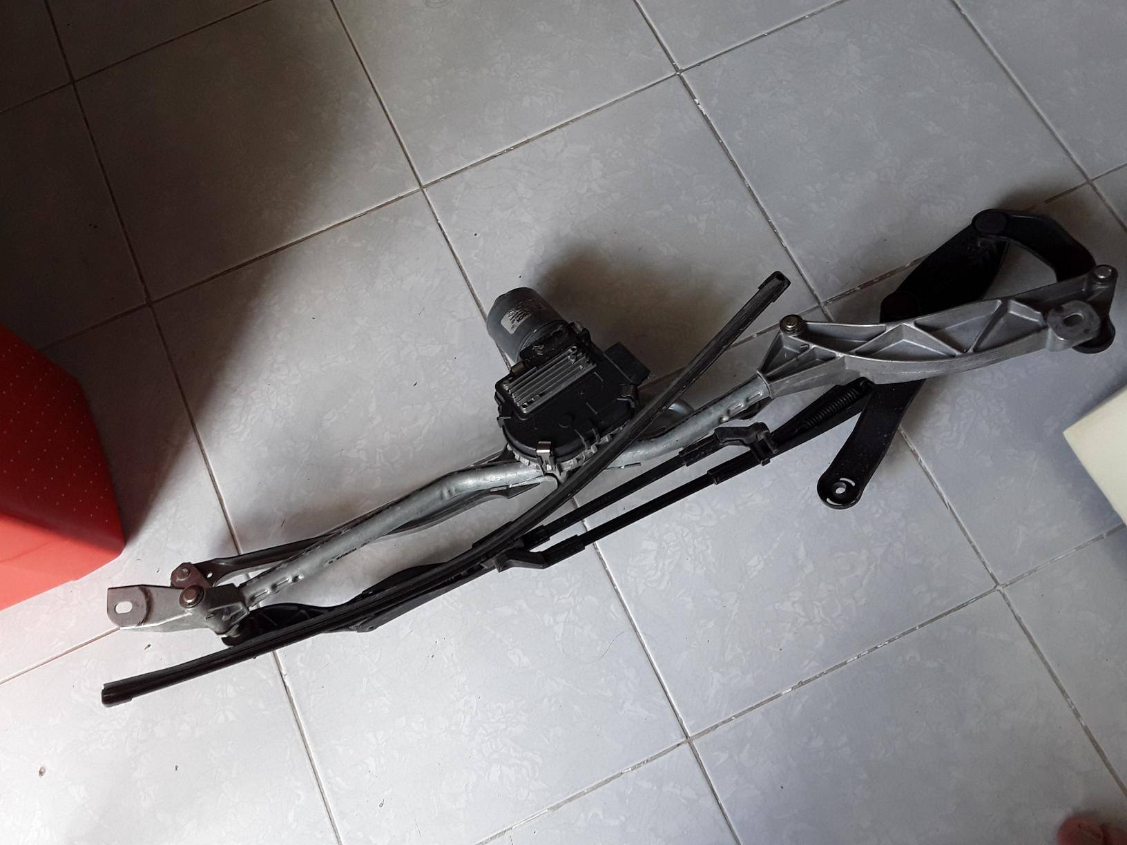 มอเตอร์ปัดน้ำฝนBENZ W211