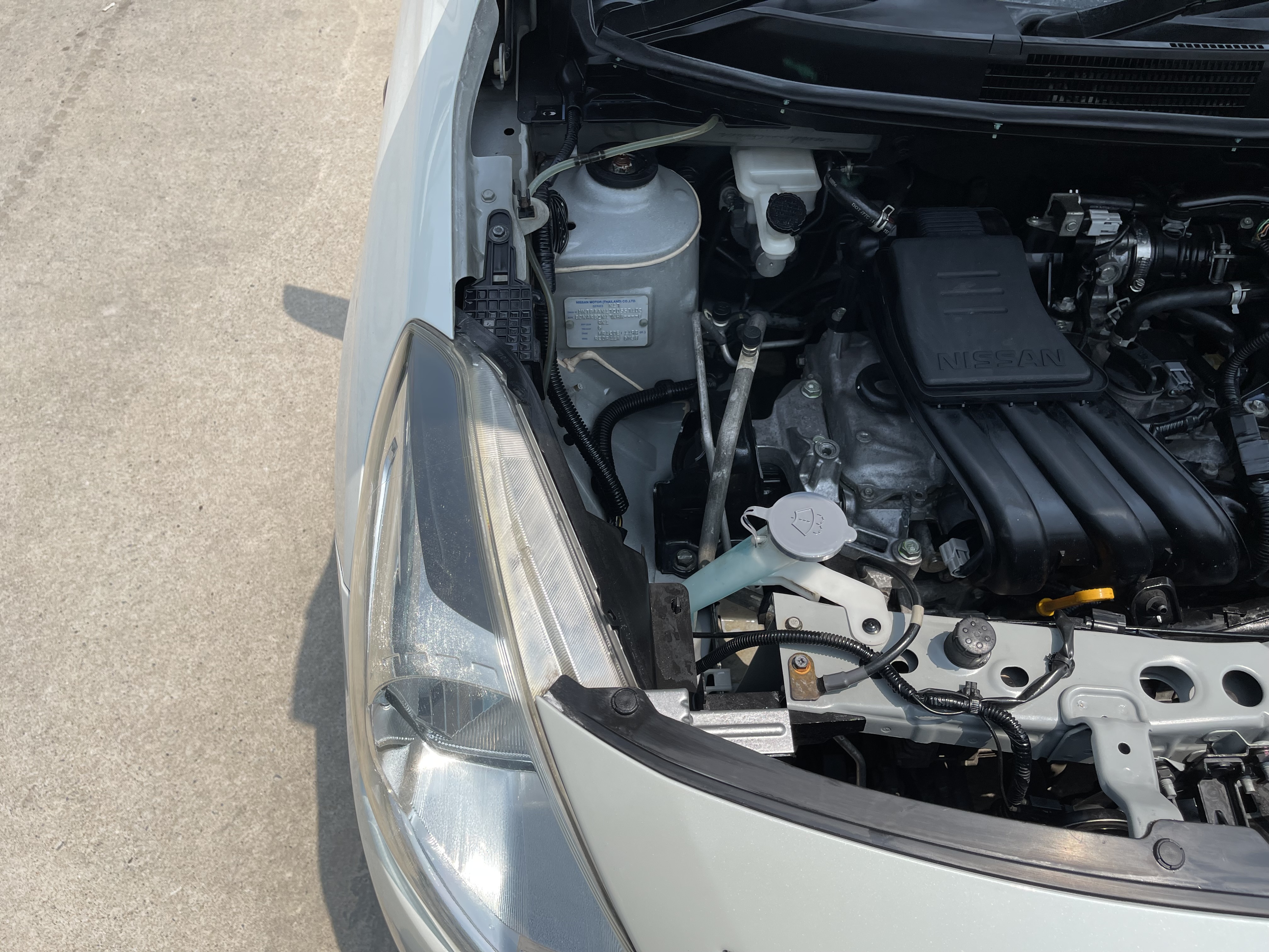 Nissan Almera 1.2 E At 2014 ขาว