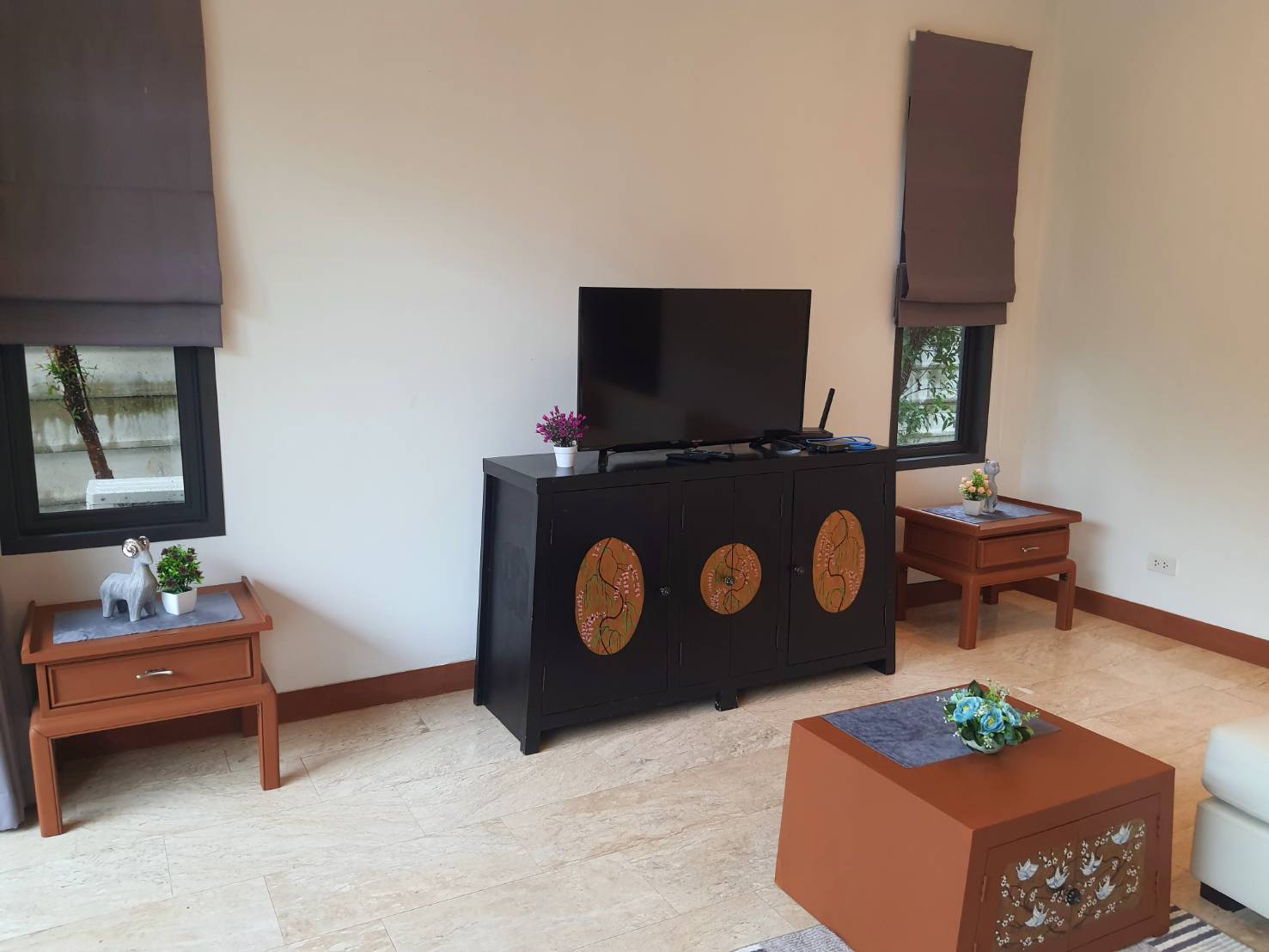 For Rent : Chalong luxury pool villa, 2 bedrooms 2 bedrooms