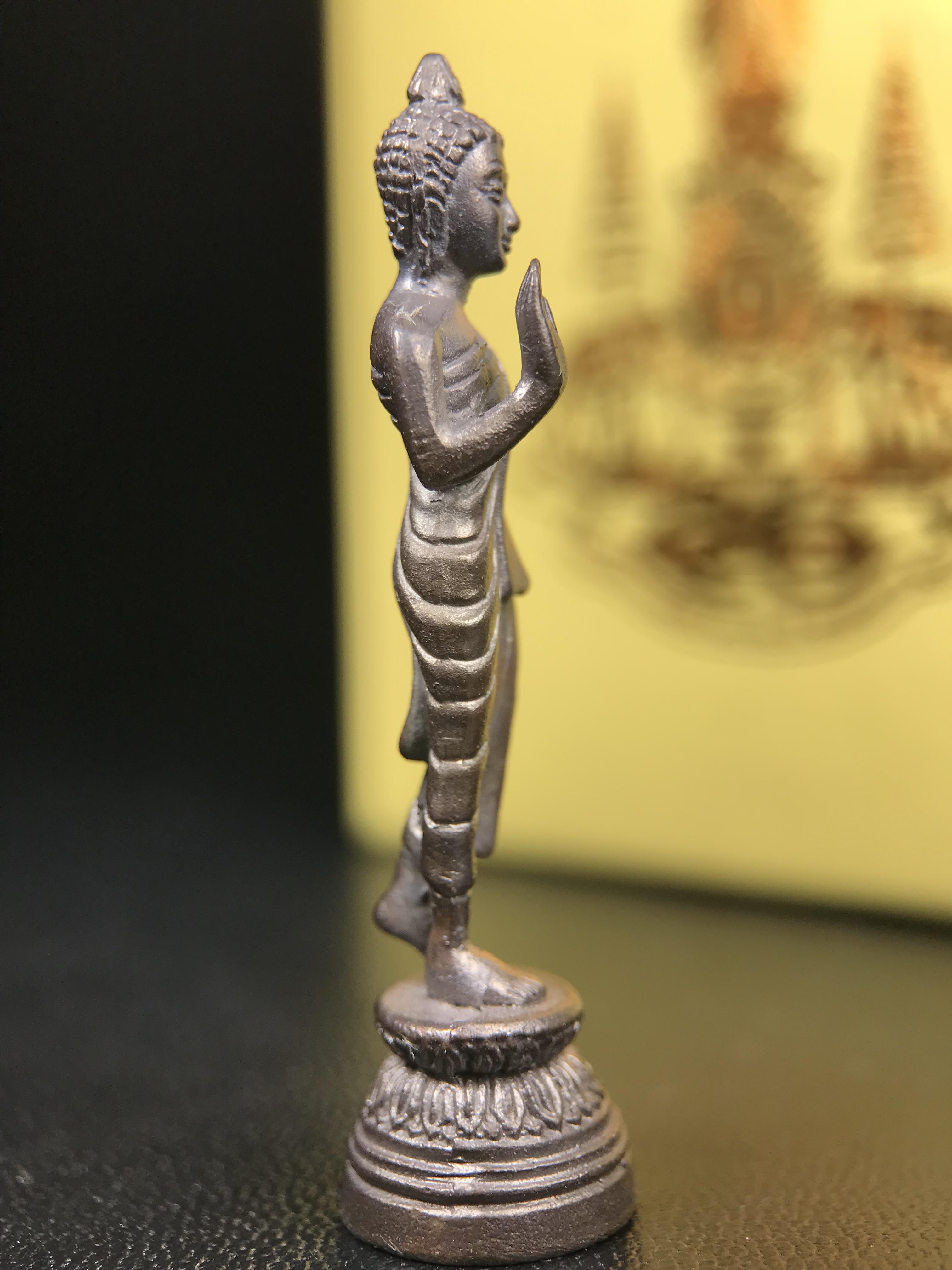 พระพุทธอภัยมงคลสมังคี วัดบวรนิเวศวิหาร ปี 2539 ลอยองค์เนื้อนวโลหะ สร้างเนื่องในมงคลโอกาสที่พระบาทสมเด็จพระเจ้าอยู่หัวรัชกาลที่ 9 ทรงครองสิริราชสมบัติครบ 50 ปี สมเด็จพระญาณสังวร สมเด็จพระสังฆราช เสด็จเป็นประธานในพิธีเททอง ณ วัดบวรนิเวศวิหาร(1 ใน 5000 องค์)