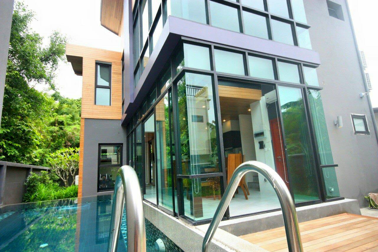 For rent : 2 bed room 2 story private pool villa at Rawai - Naiharn beach Phuket