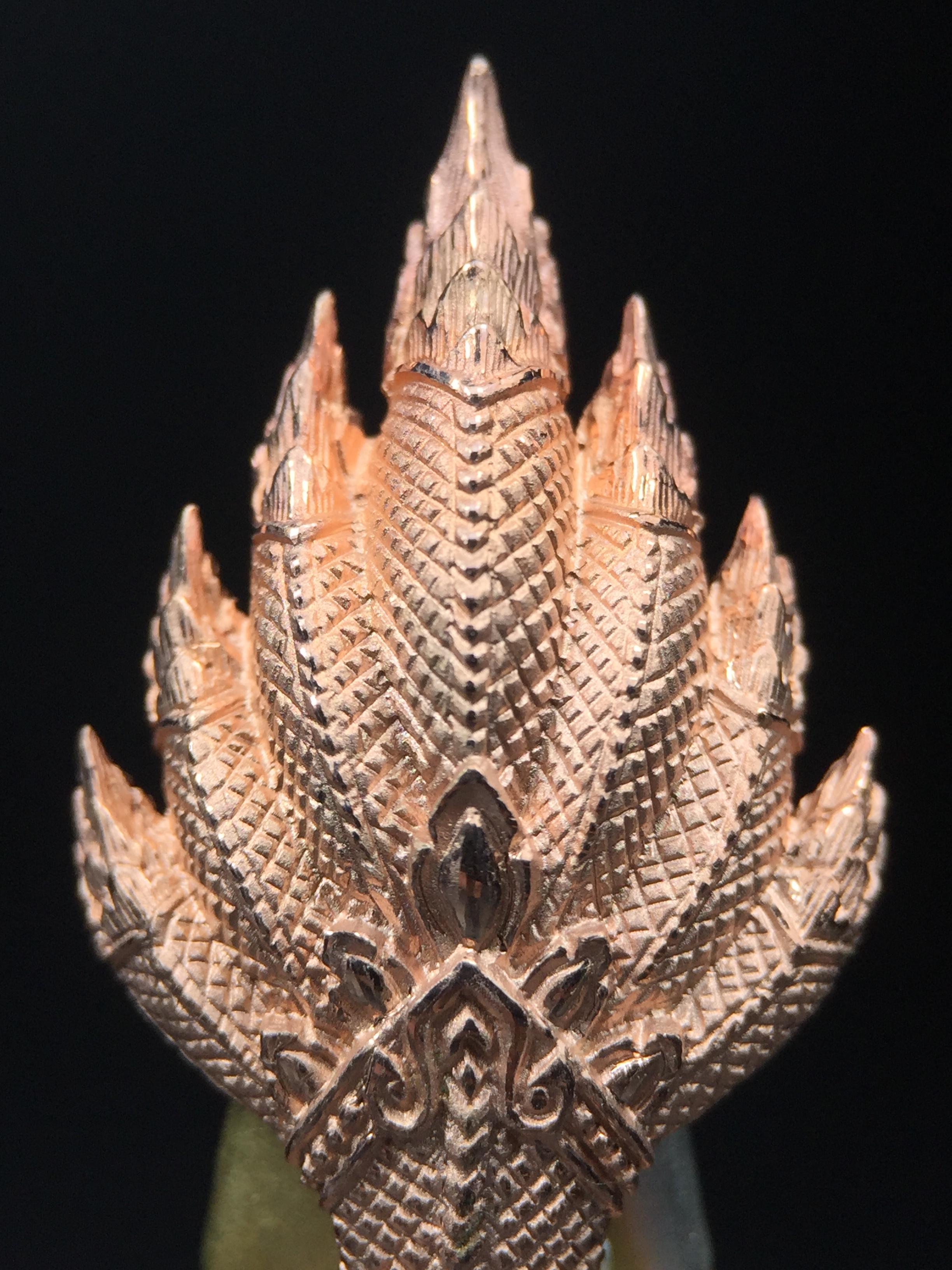 พระนาคปรก สธ. รุ่นสร้างพระอุโบสถเฉลิมพระเกียรติ 4 รอบ 84 พรรษา สมเด็จพระเทพรัตนราชสุดาฯ วัดบวรนิเวศวิหาร ปี 2543 พิมพ์ใหญ่ เนื้อเงินบริสุทธิ์ ชุบสามกษัตริย์แบบพ่นทรายขัดเงาบางส่วน(สภาพ สวย )พิธีใหญ่ พุทธศิลป์งดงาม หายาก (1 ใน 1999 องค์)