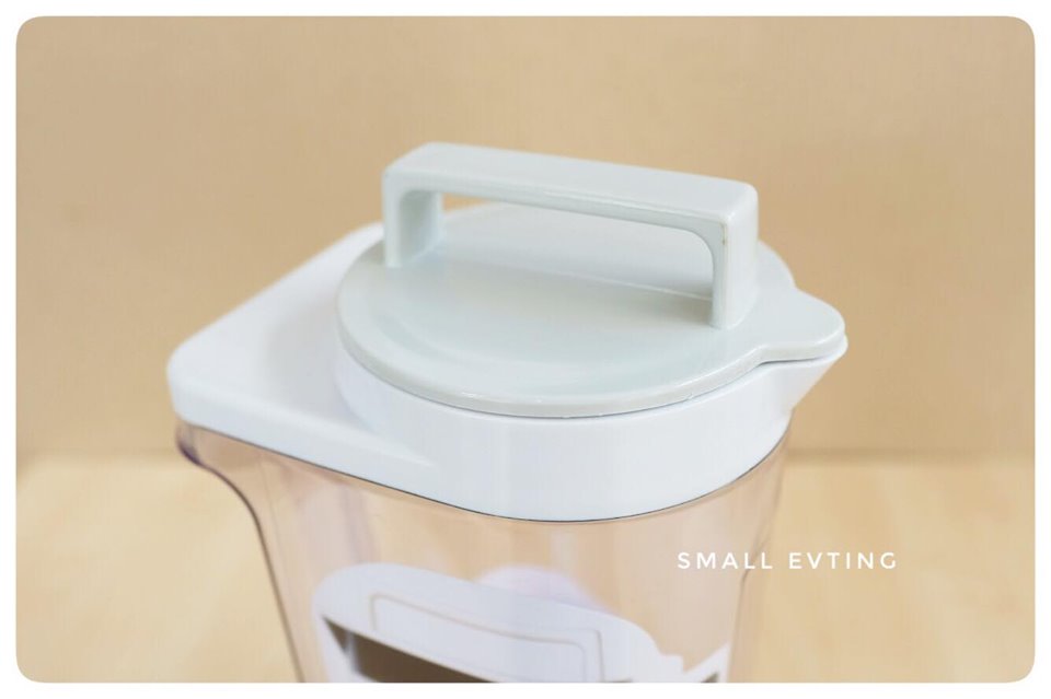 Small Evting เหยือก 5558 Super Lock แท้ % พลาสติกใส ความจุ 1500 มล. เหยือกน้ำ เหยือกใส่น้ำ