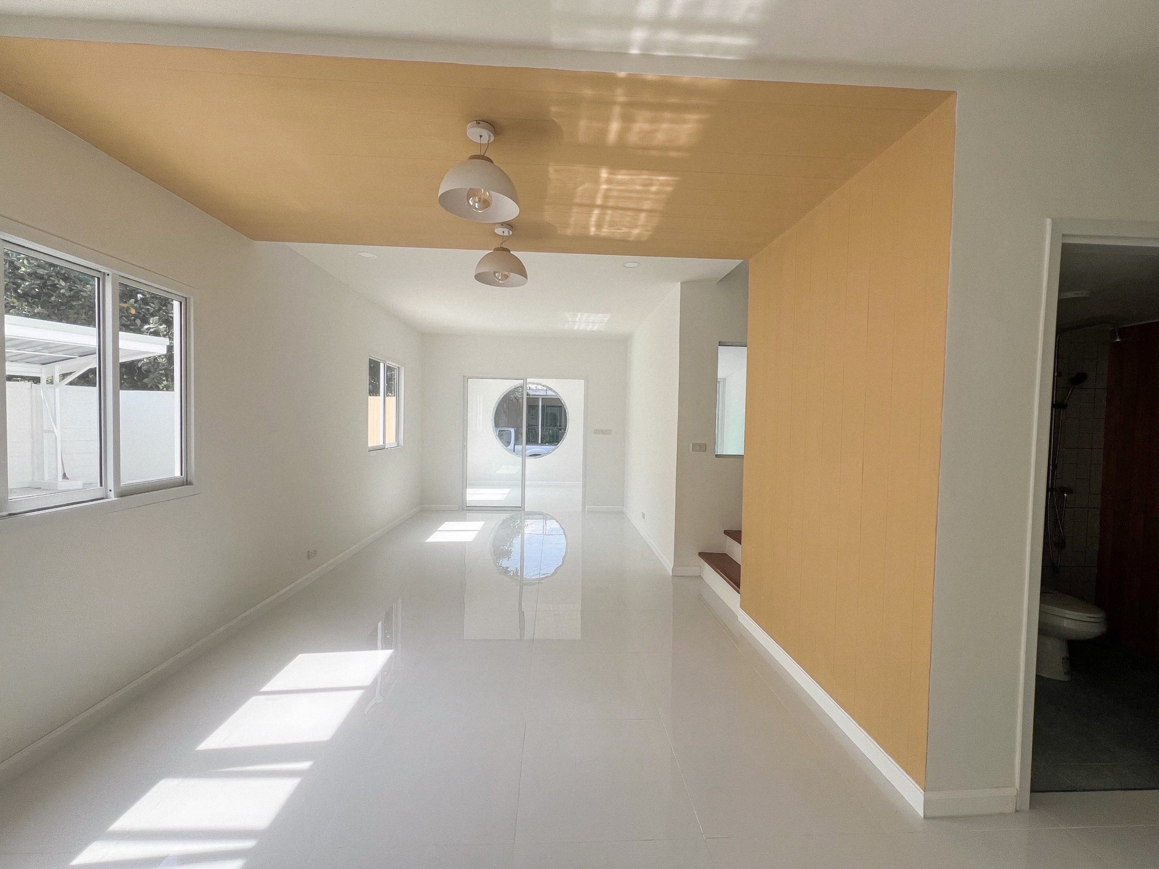 For Sale : Ratsada-Samkong, 2-Story Town Home, 3 Bedrooms 2 Bathrooms