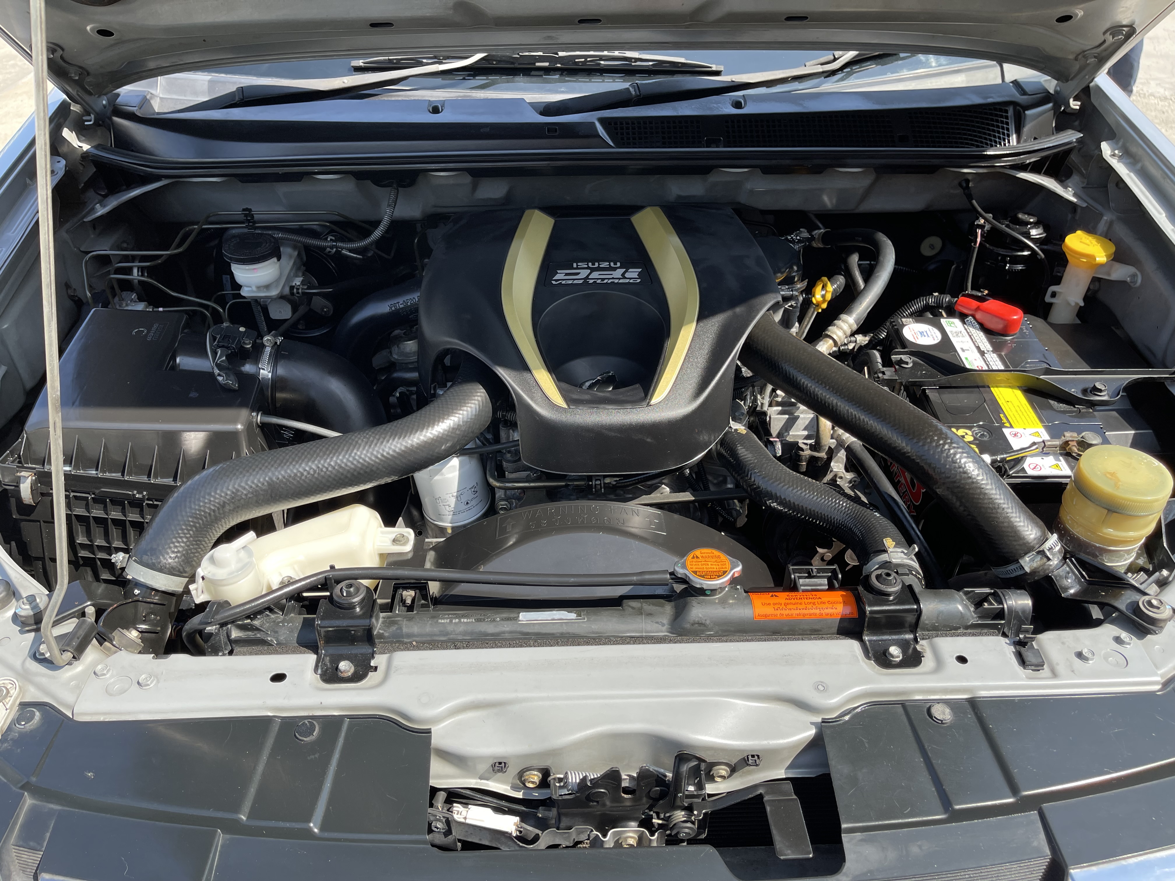 Isuzu Dmax All New Cab Hilander 2.5 Vgs Z 2012 เงิน