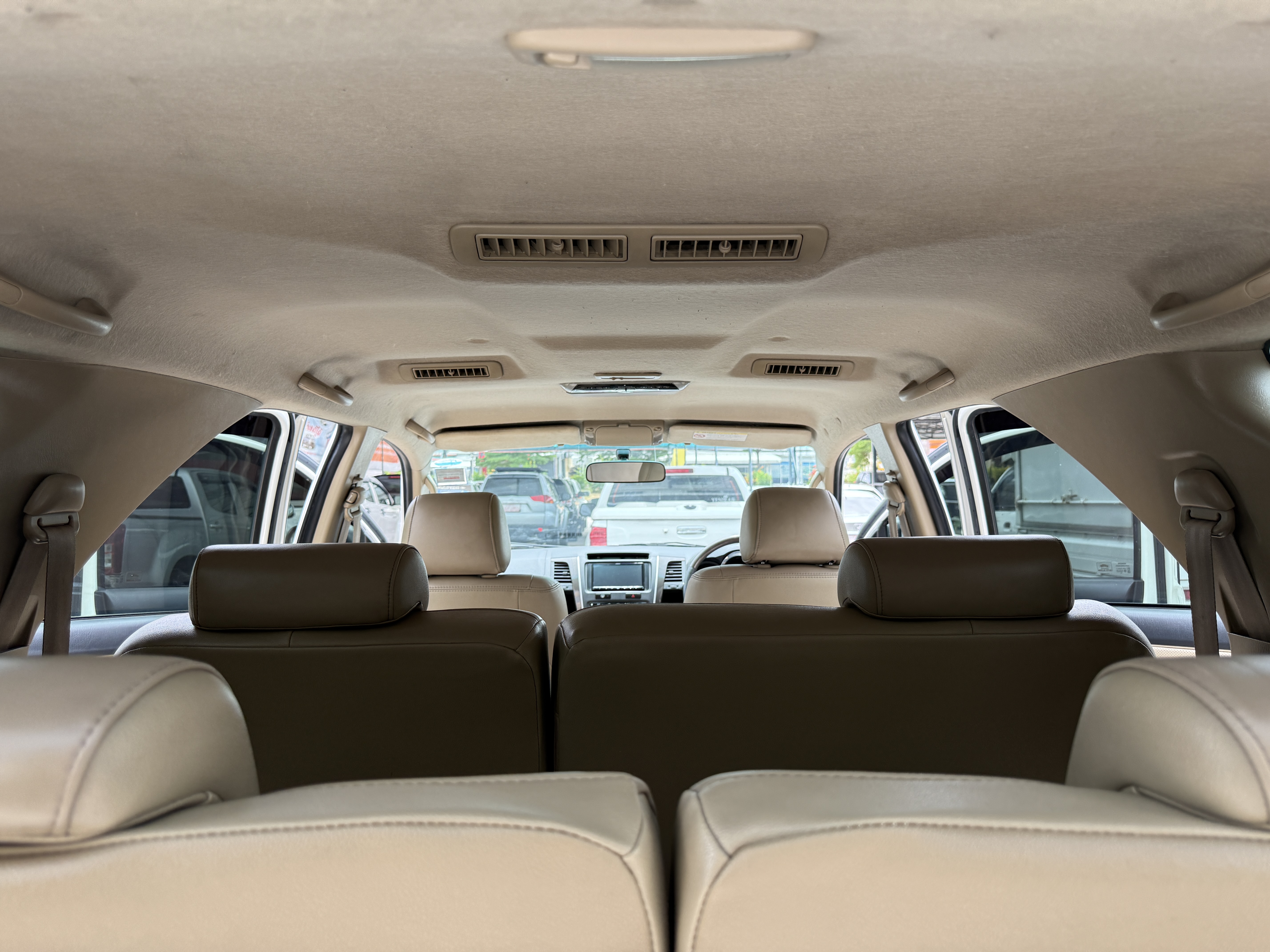 Toyota Fortuner 3.0 V 4WD TRD Sportivo At 2011 ขาว