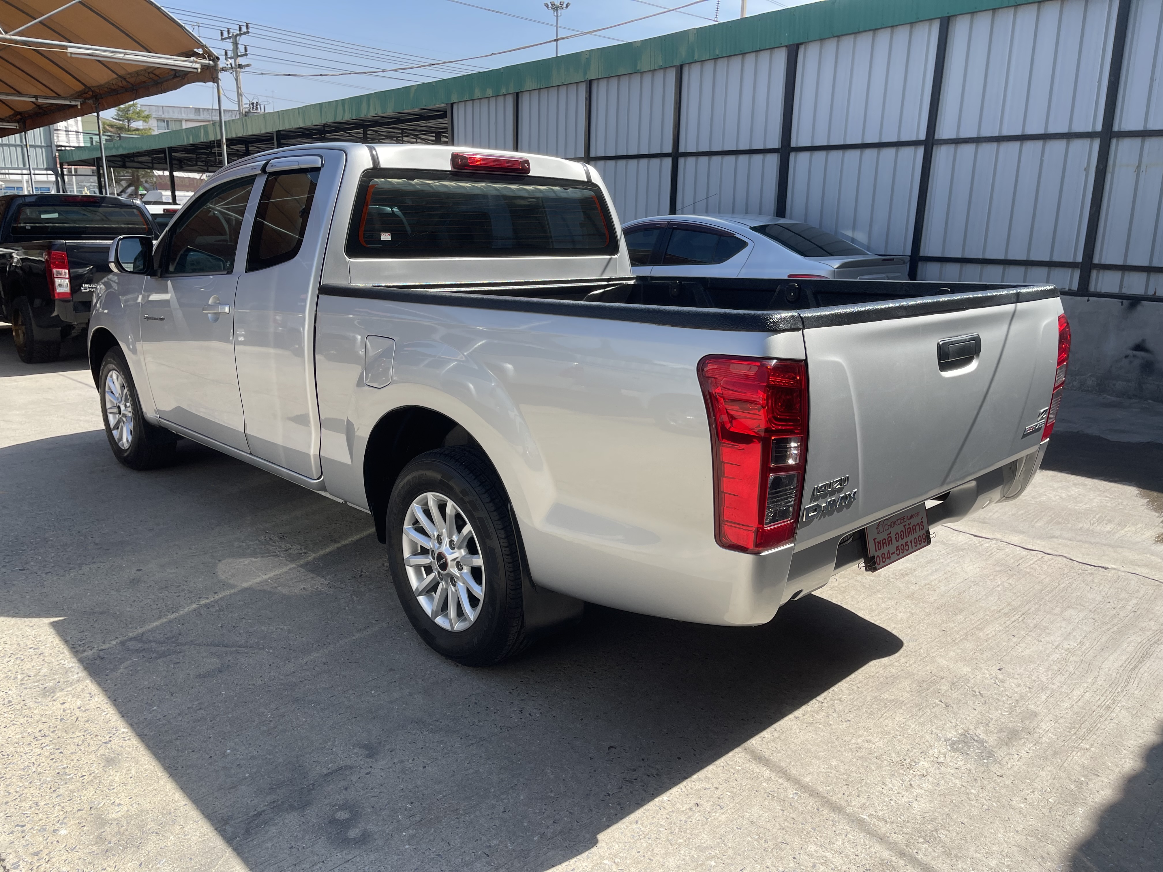 Isuzu Dmax All New Cab 2.5 Vgs Z 2014 เงิน