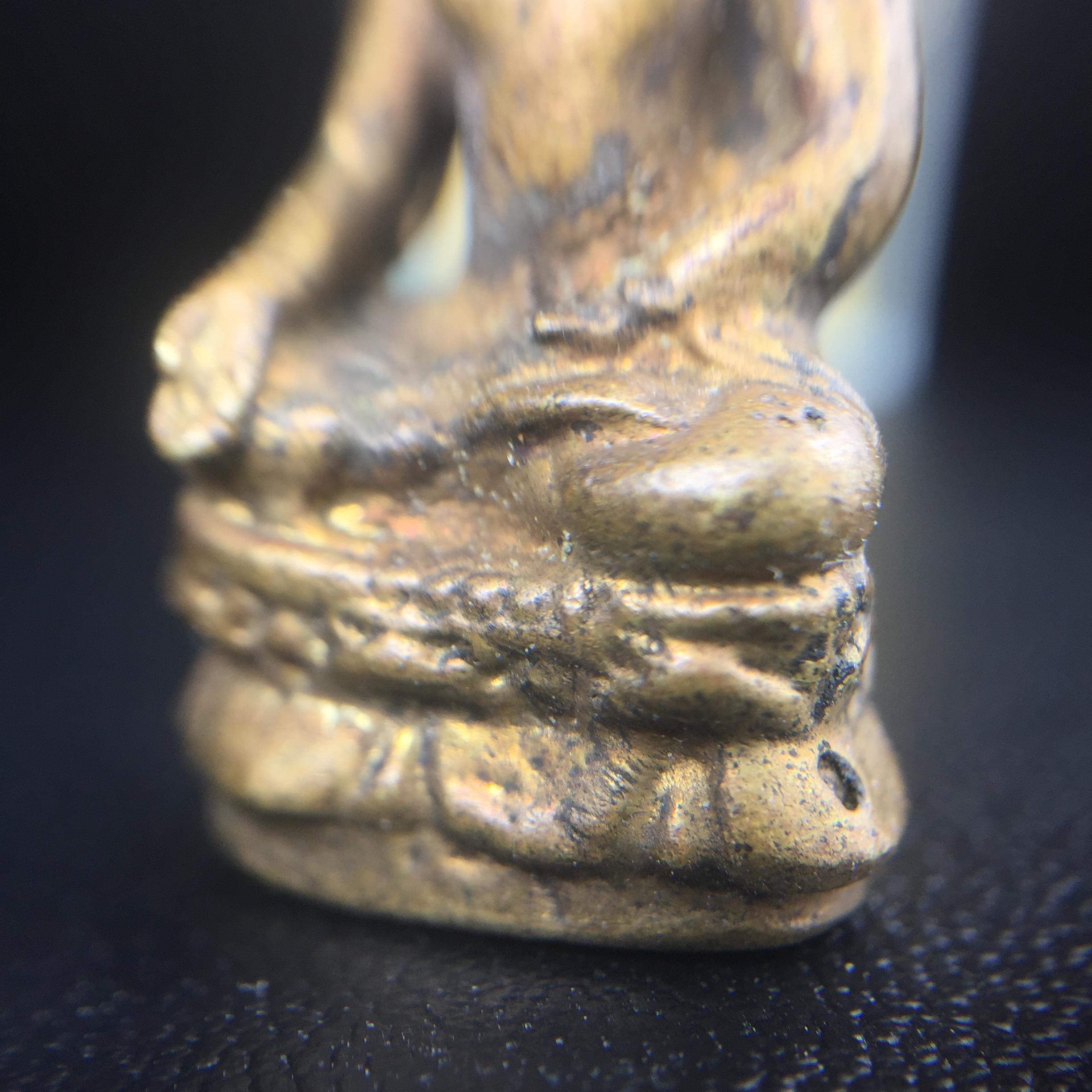 พระกริ่งไพรีพินาศ วัดบวรนิเวศ ปี2530 เนื้อทองผสม ที่ระลึกครบรอบ30ปี ธนาคารทหารไทย (มีส่วนผสมของชนวนเก่าของไพรีพินาศรุ่นแรก)อานุภาพยิ่งใหญ่ กำราบศัตรูพ่ายสิ้น พระไพรีพินาศ