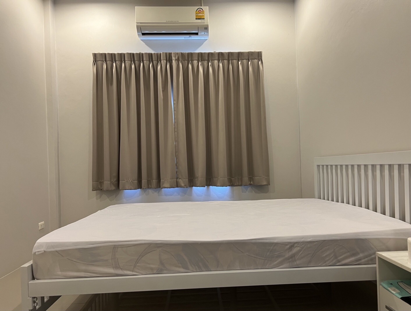 For Rent : 2-Storey Town home near Super Cheap Market, 3 Bedroom 3 Bathroom