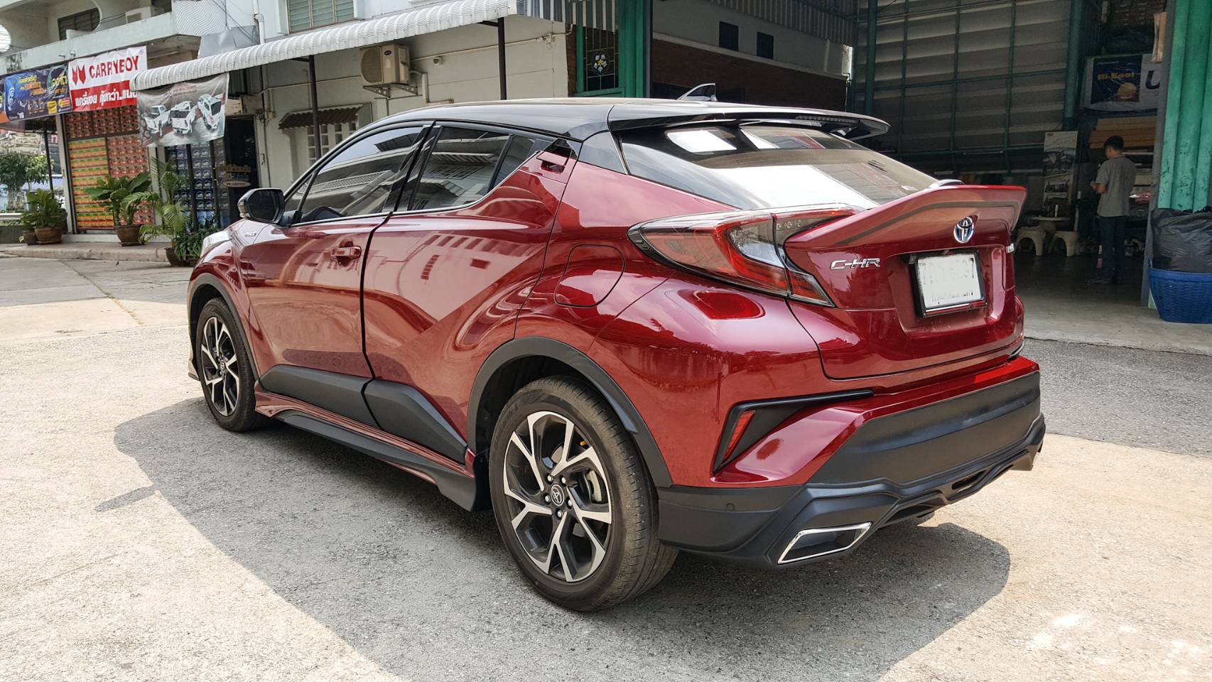 Toyota C-HR Space 2018 body kits by Amotriz