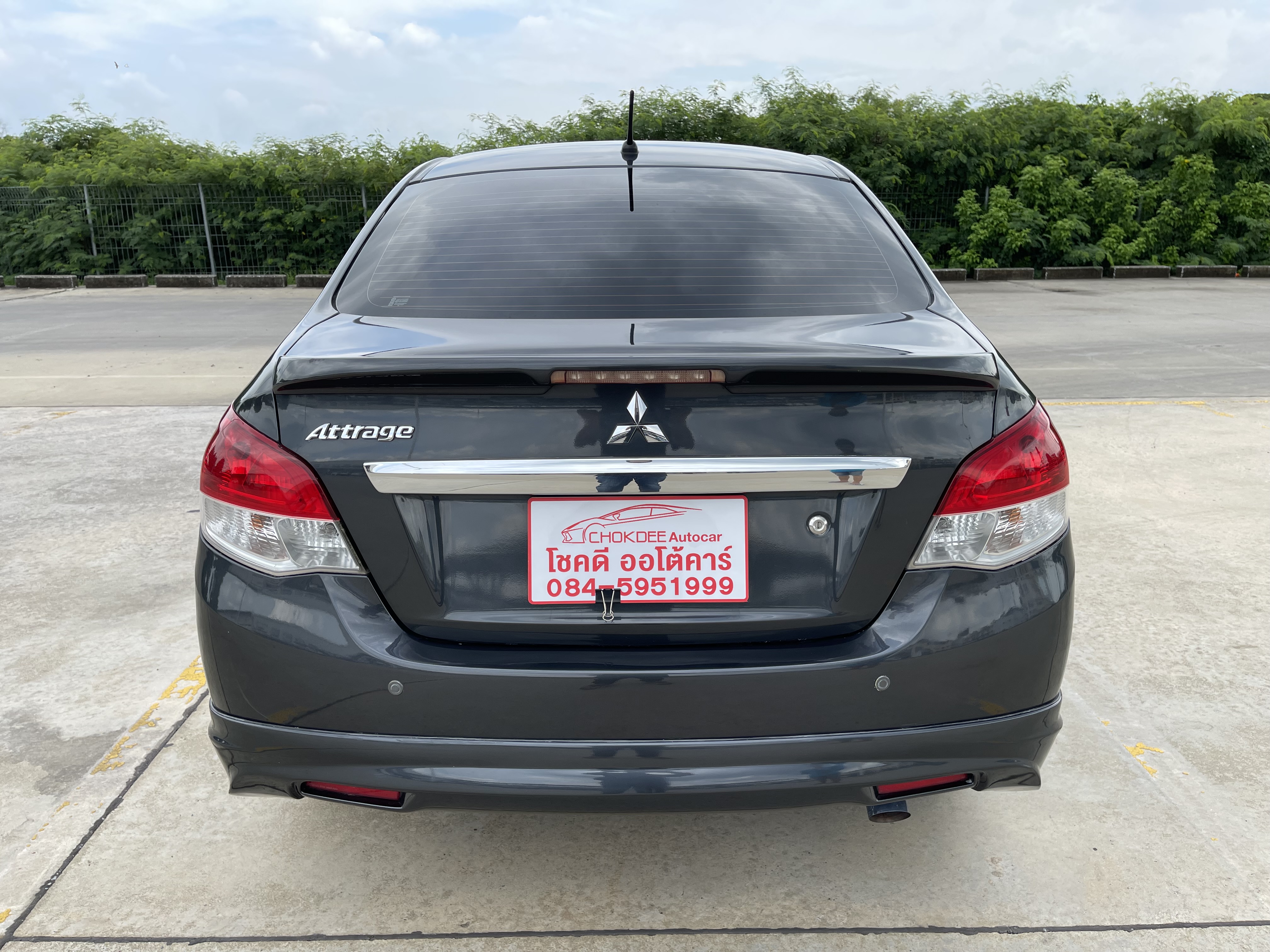 Mitsubishi Attrage 1.2 GLX At 2014 เทาดำ