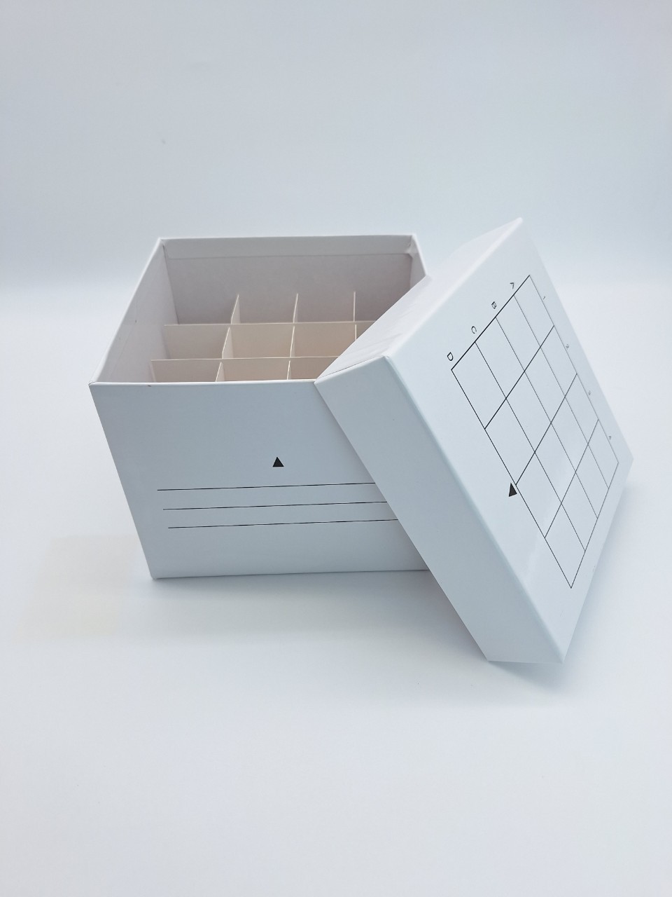 Freezer Paper Box 16 well / 36 well กล่องกระดาษสำหรับใส่หลอดเก็บตัวอย่าง 16 ช่อง /36 ช่อง