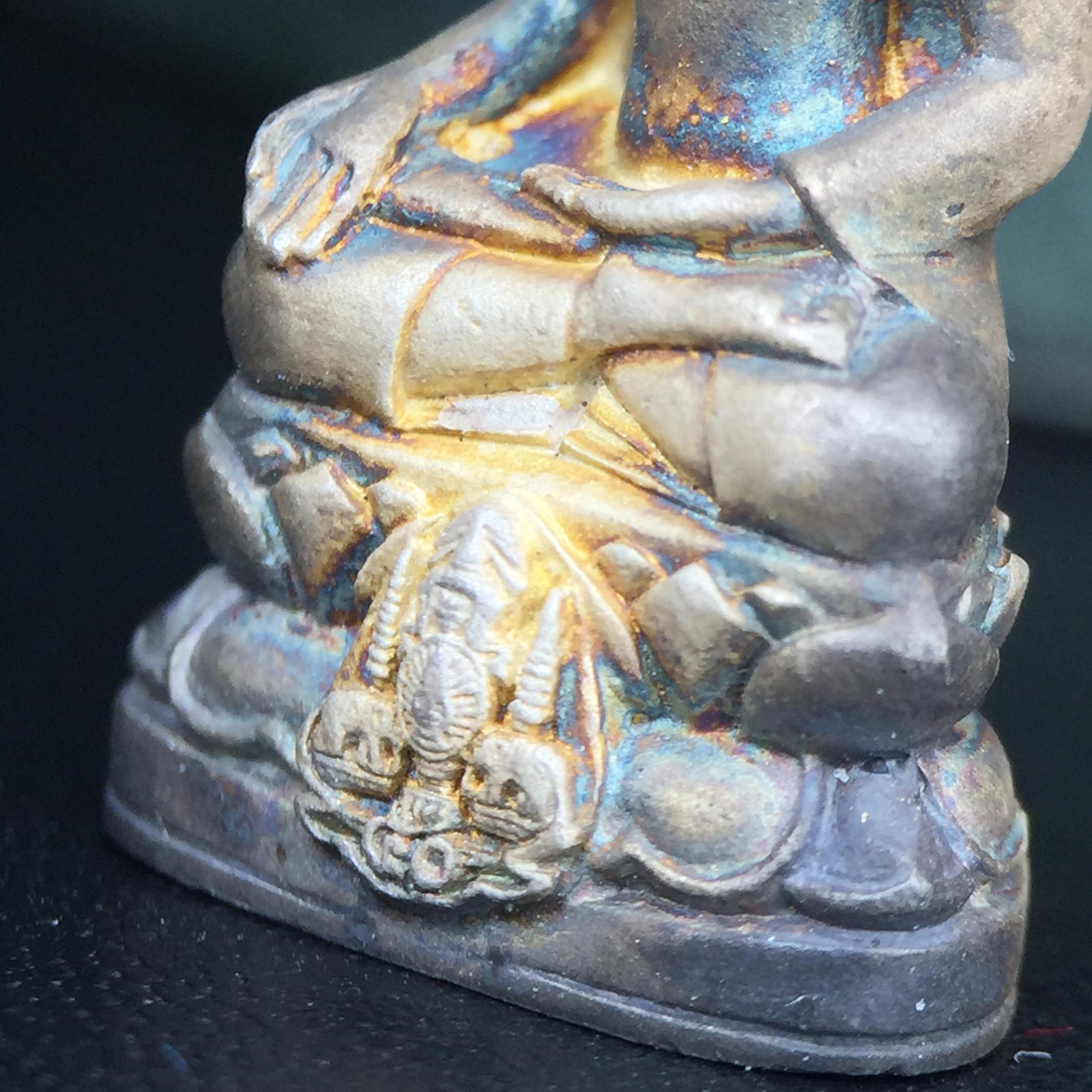 พระกริ่งไพรีพินาศ ตรากาญจนาภิเษก วัดบวรนิเวศวิหาร ที่ระลึกในหลวงรัชกาลที่9 ครองสิริราชสมบัติครบ 50 ปี เนื้อเงิน(สภาพผิวเดิม ขึ้นสีรุ้งธรรมชาติ สวยแบบนิยม)พร้อมกล่องบรรจุเดิม ครบ สมบูรณ์ ชุดพระราชทาน(หายาก)