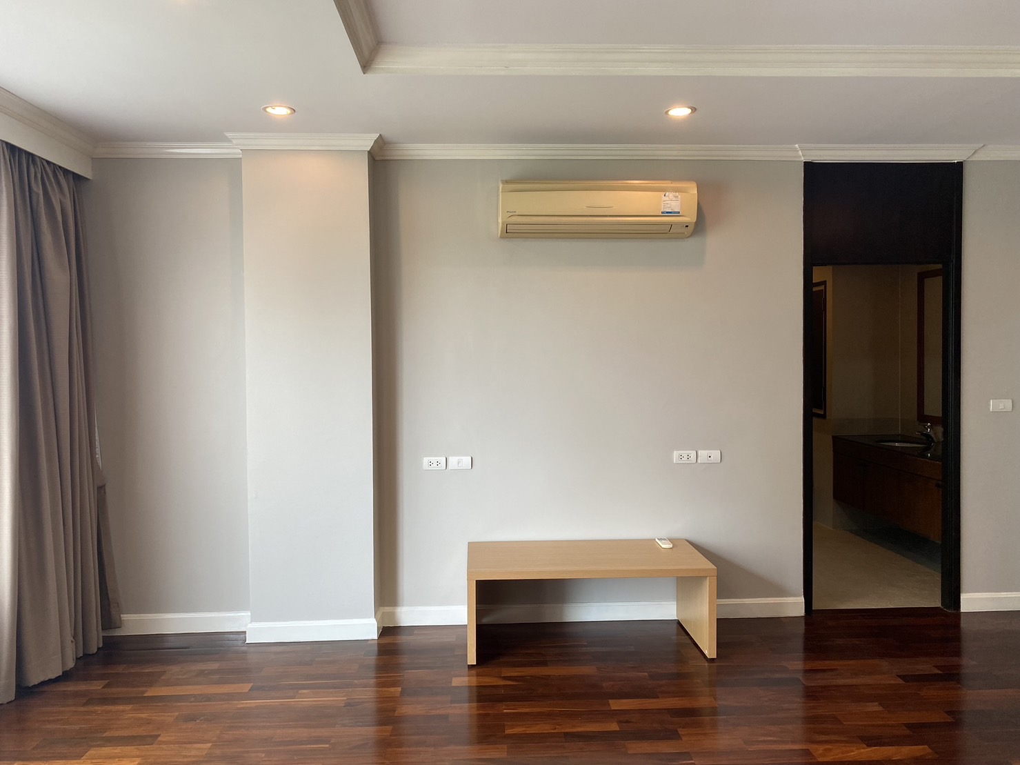 For Rent : Kathu, The Heritage Condo, 2 Bedroom 3 Bathroom, 2nd flr.