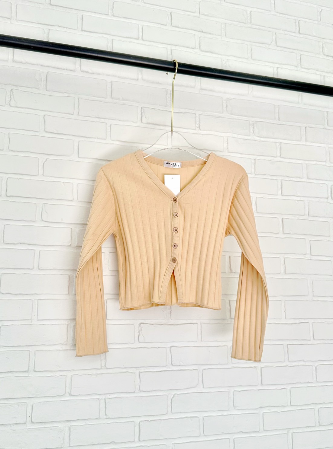 ร่องกระดุมแขนยาว