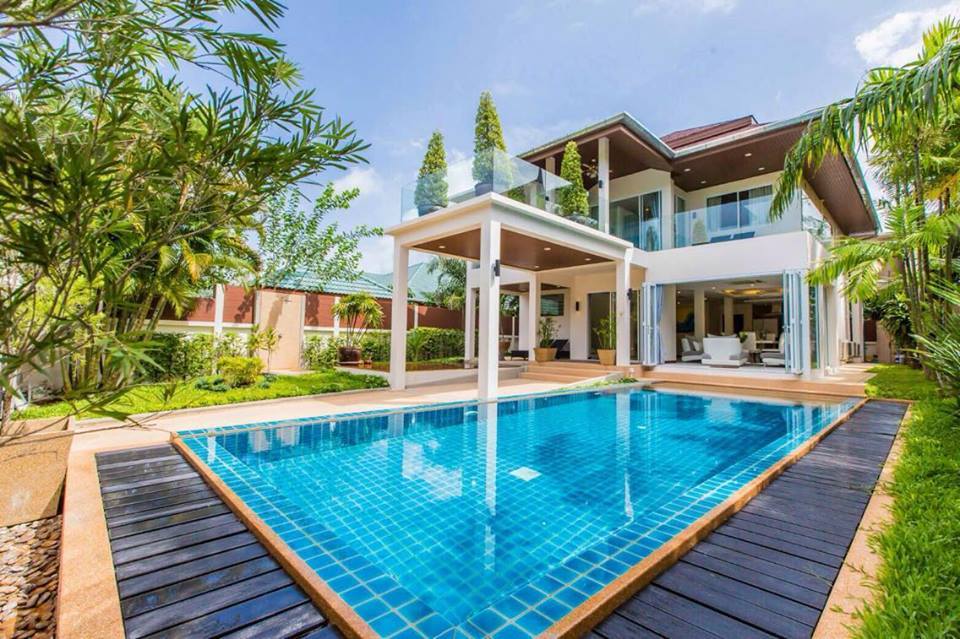 For Rent : Rawai, Luxury Private Pool villa 4 bedrooms.