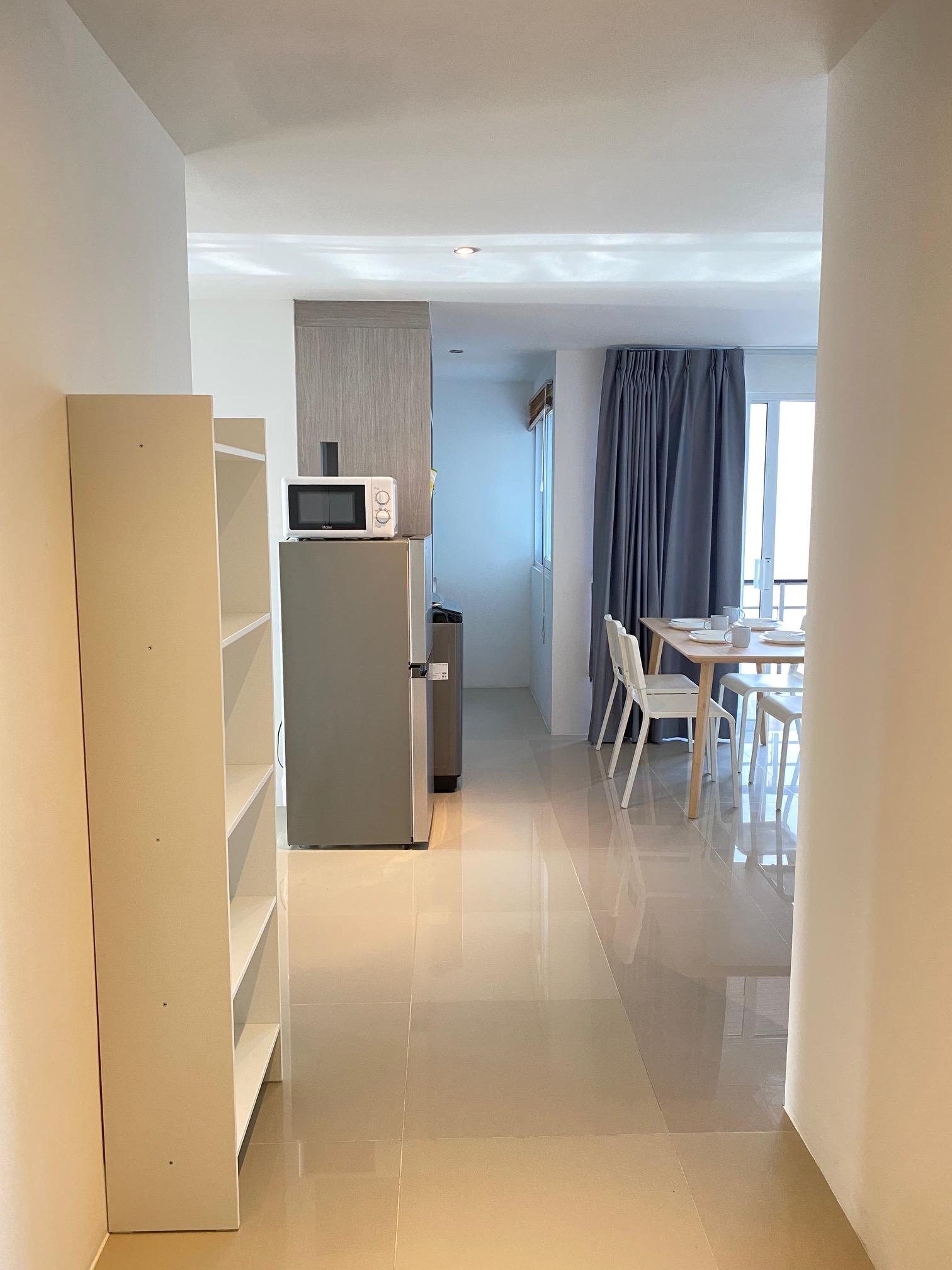 For Rent : Condominium in Patong area, 2 Bedroom 1 Bathroom, 3rd flr.