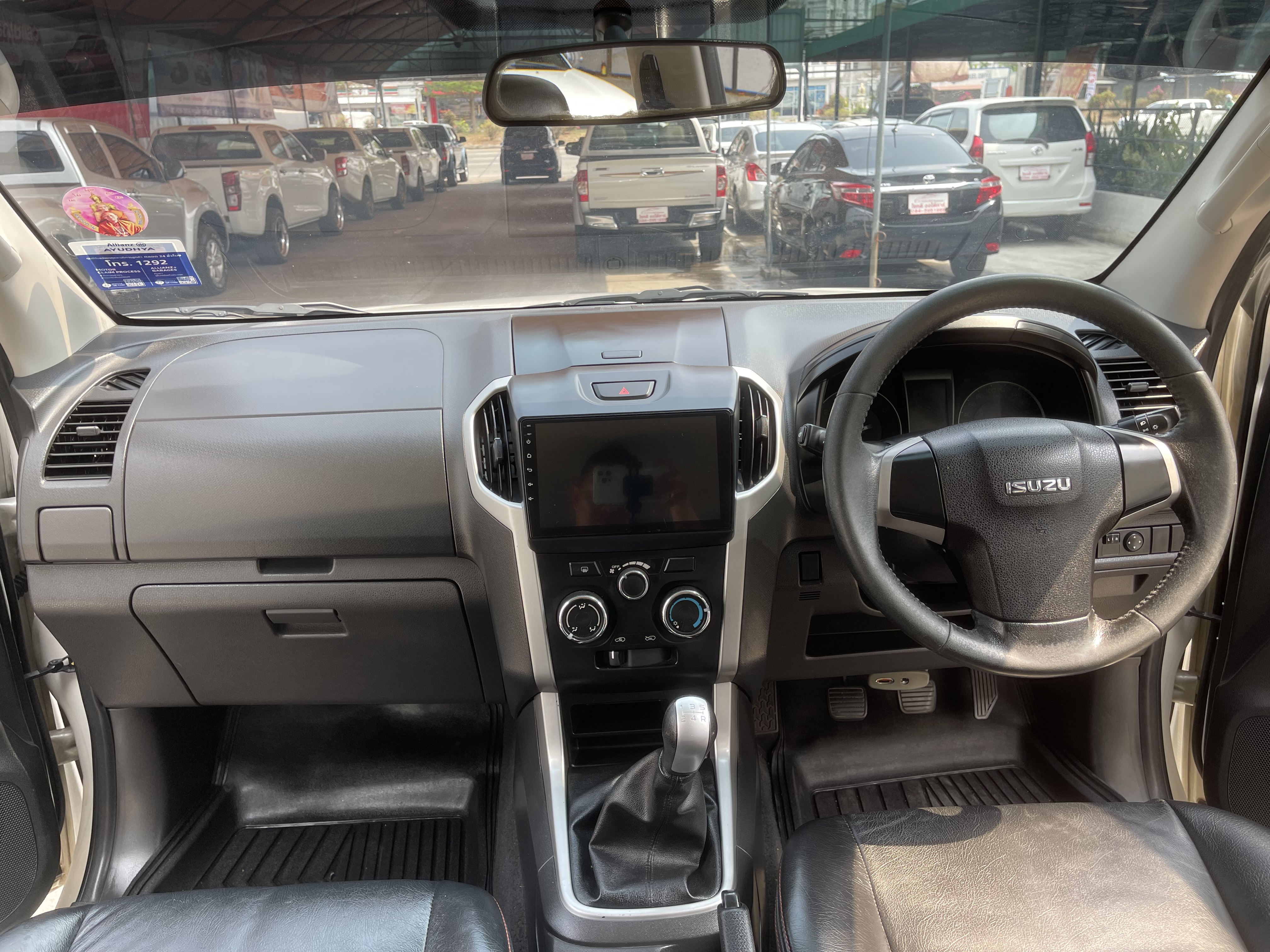 Isuzu Dmax All New 4ประตู Hilander 2.5 Vgs Z Dvd 2013 ขาวมุก