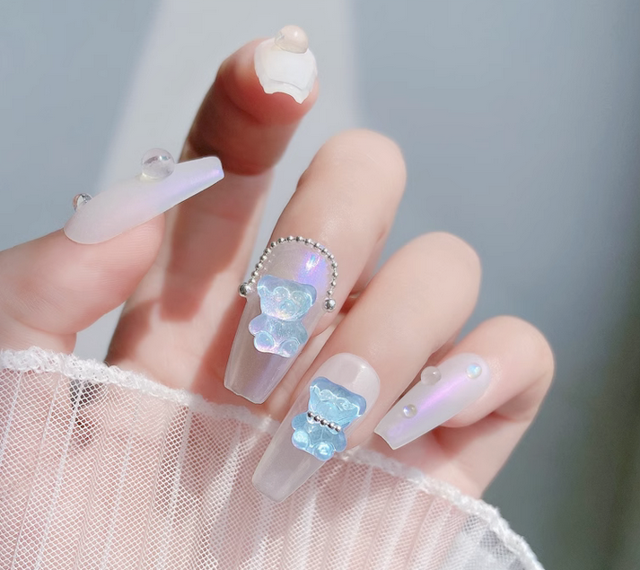 SKU-01071 ชุดแต่งเล็บ โลมา หัวหมีM หมี ( 20 ชิ้น )