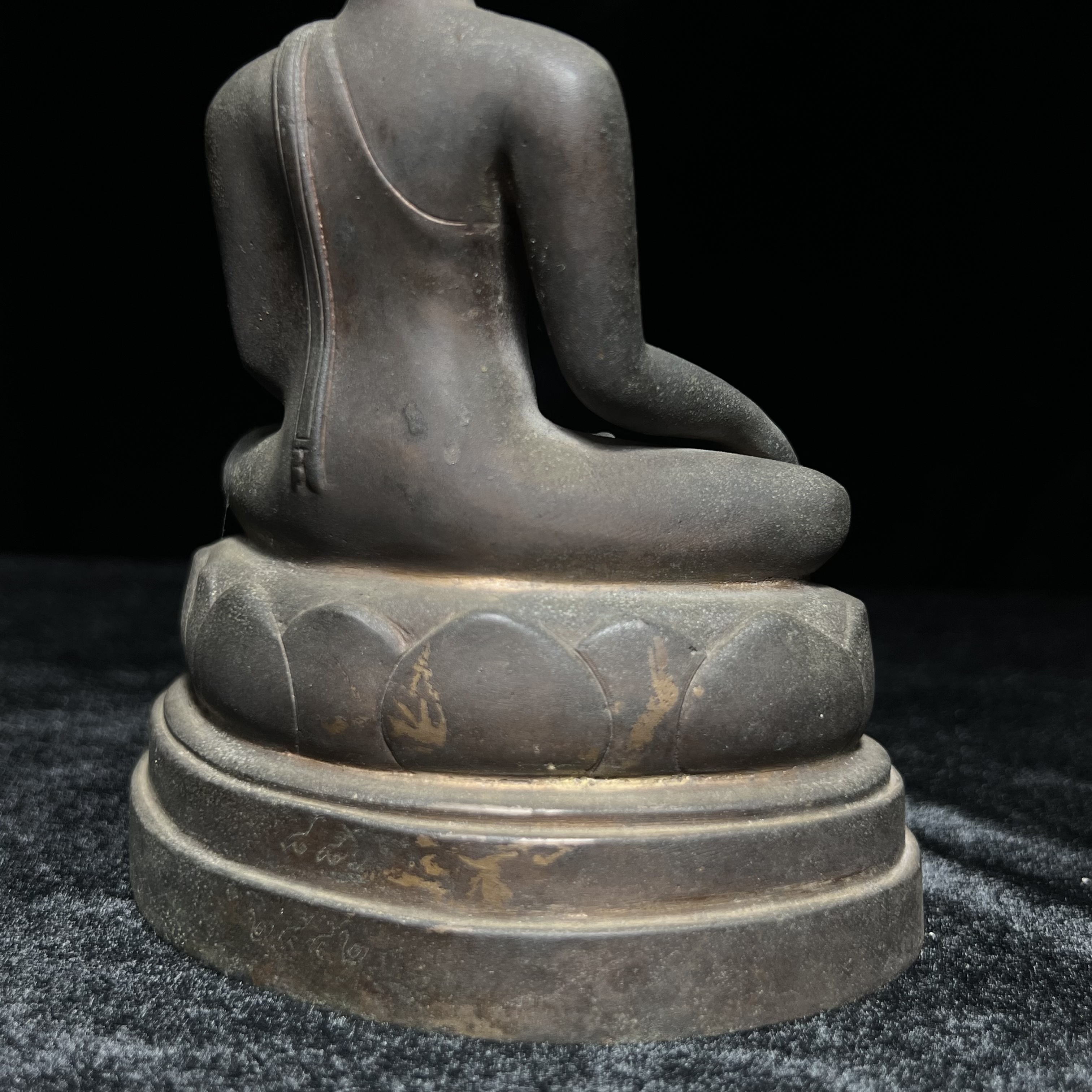 พระวุฒิจิตรลดามหามงคล ปี2542 หน้าตัก 3.5นิ้ว(อีก1ของดีที่หายาก)