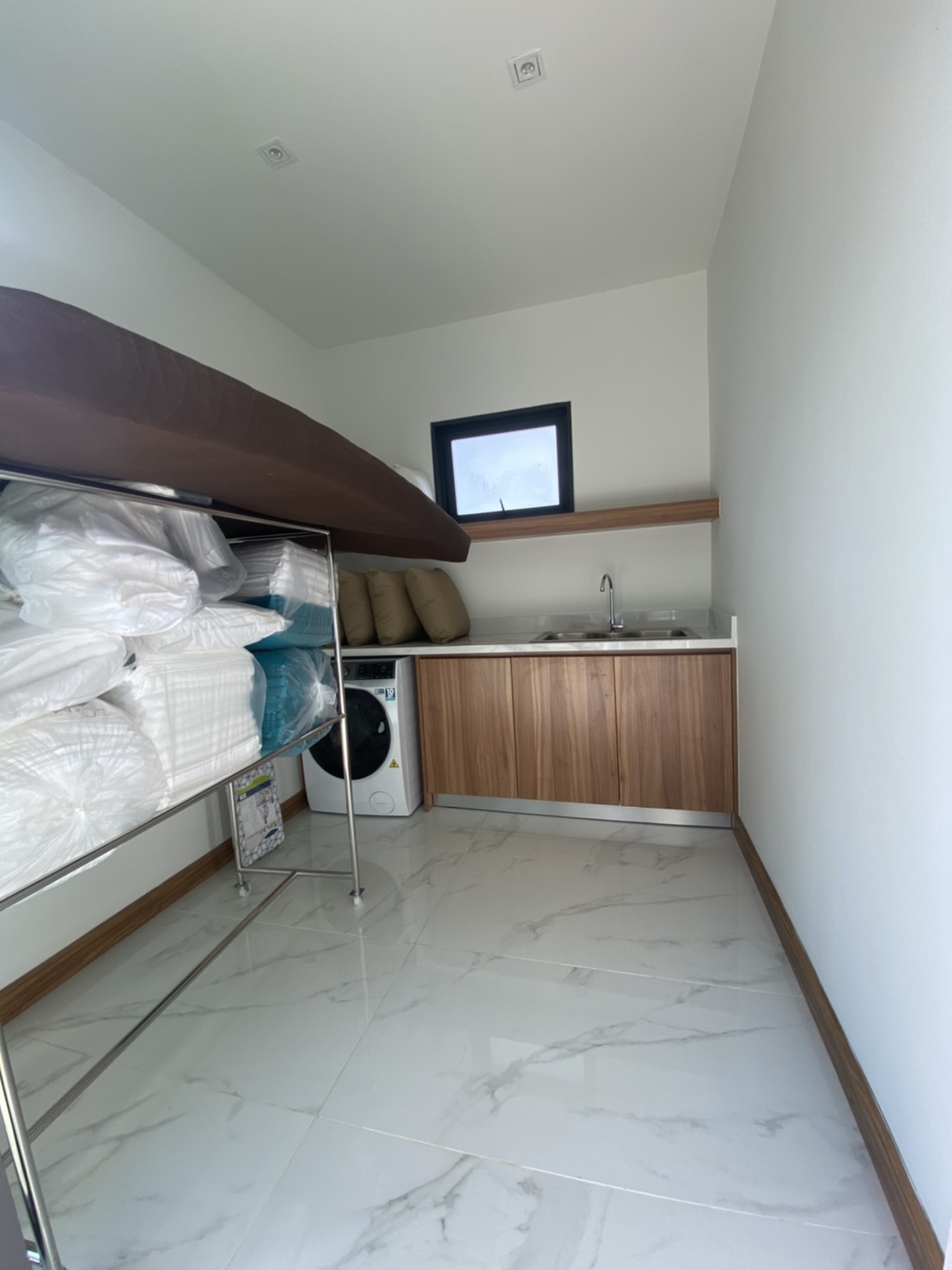 For Rent : Private Pool Villa Pasak 4/1, 4 bedrooms 4 Bathrooms 338 SQM.