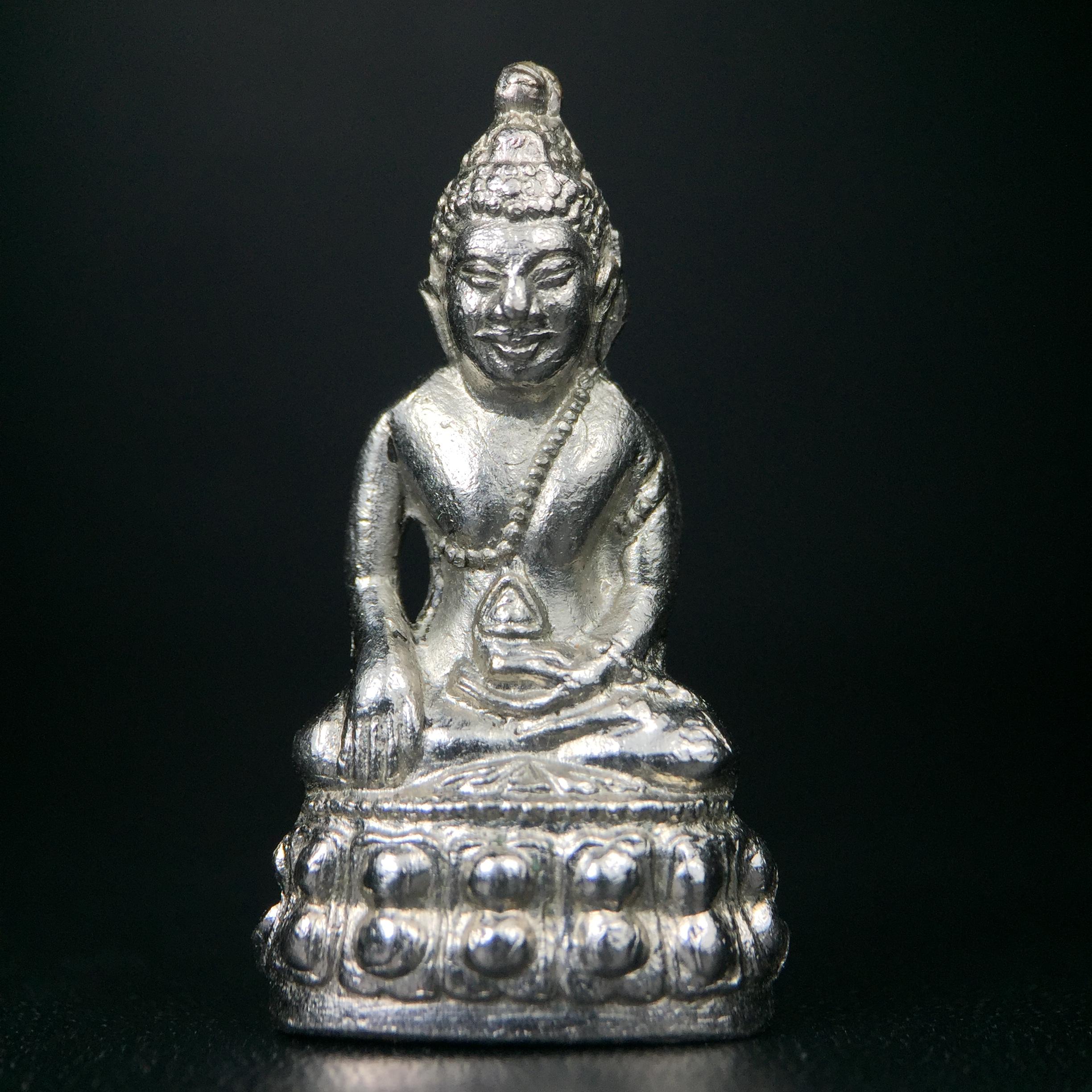 พระกริ่งโสฬส (มปร.) วัดราชประดิษฐ์ ปี 2515 เนื้อกะไหล่เงิน(กรรมการ)(กะไหล่เงินเดิมหายาก) เนื้อกะไหล่ทองเดิม สร้างน้อย หายาก หลวงปู่ทิม ปลุกเสก(ในหลวงรัชกาลที่9 เสด็จเททอง)พระดี พิธีใหญ่