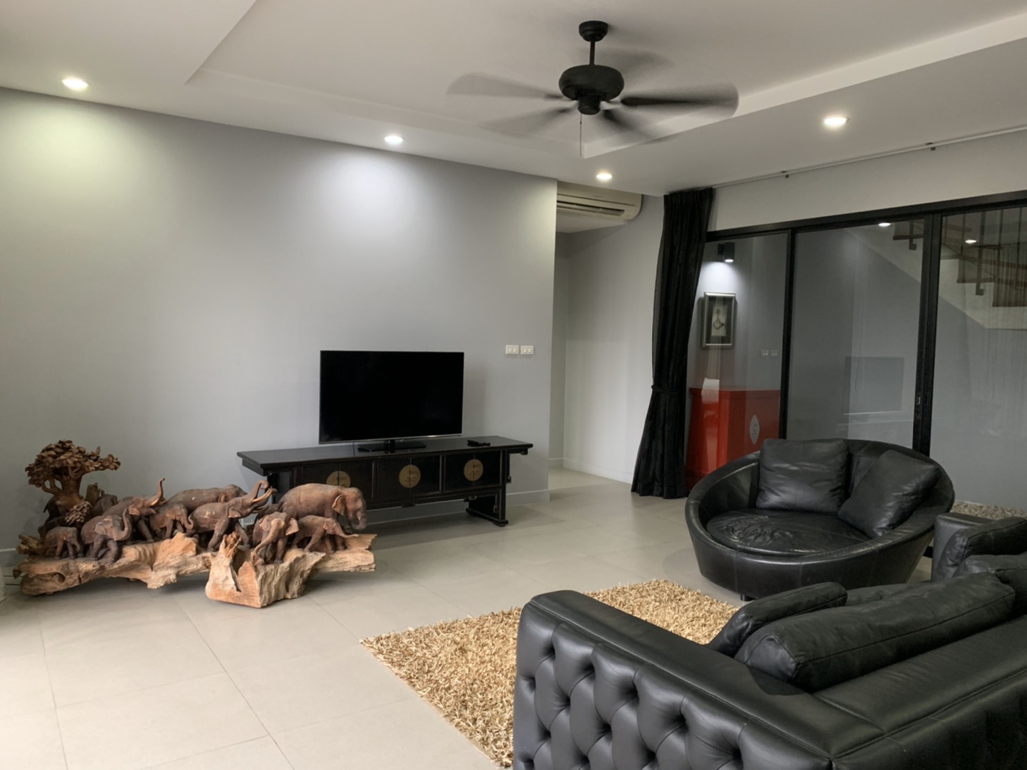 For Rent : Chalong, Private Pool Villa, Modren Style, 4 Bedrooms, Mountain view.