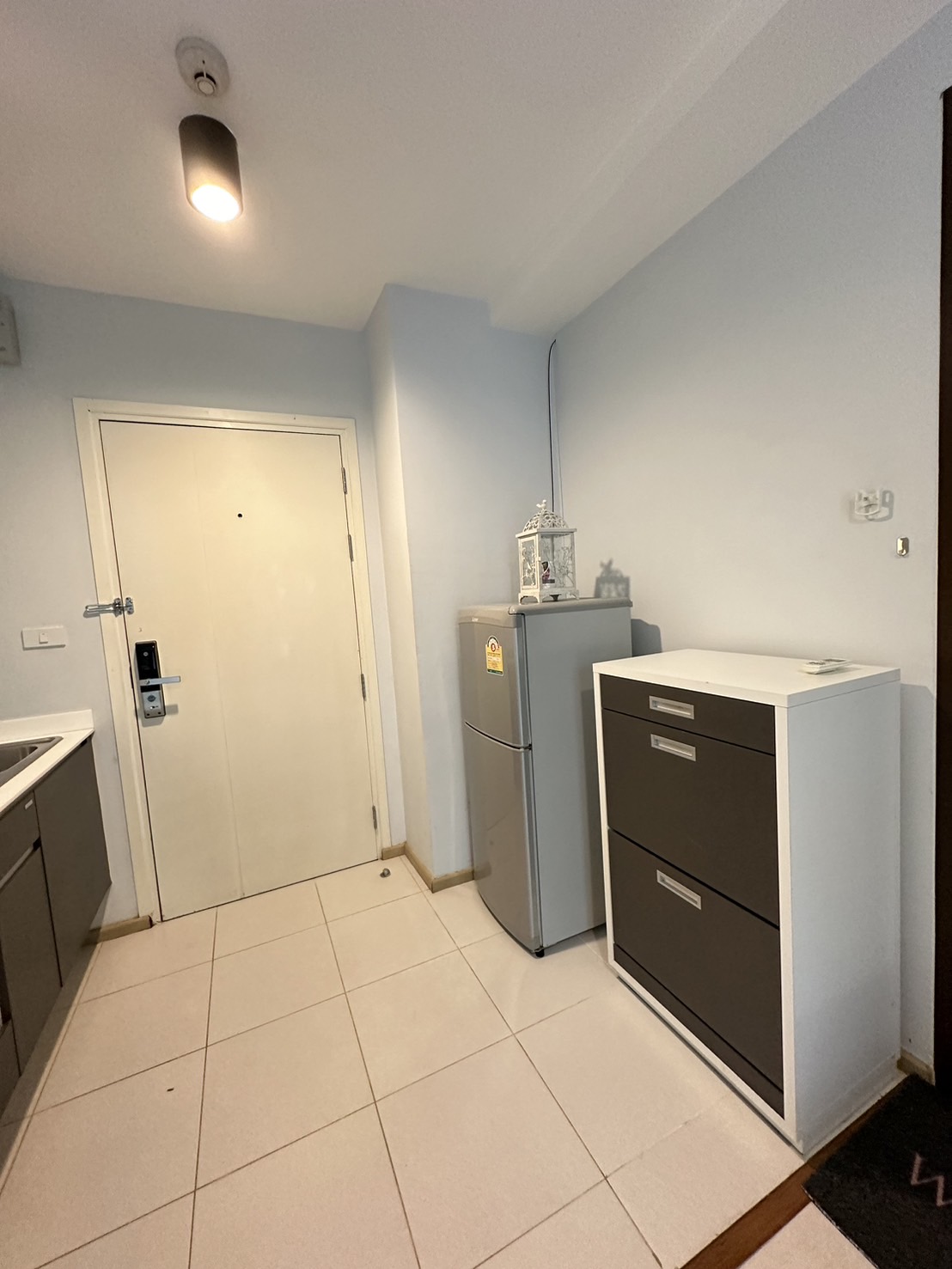 For Rent : Wichit, Zcape 3 Condominium, 1 bedroom1 bathroom, 4th flr.