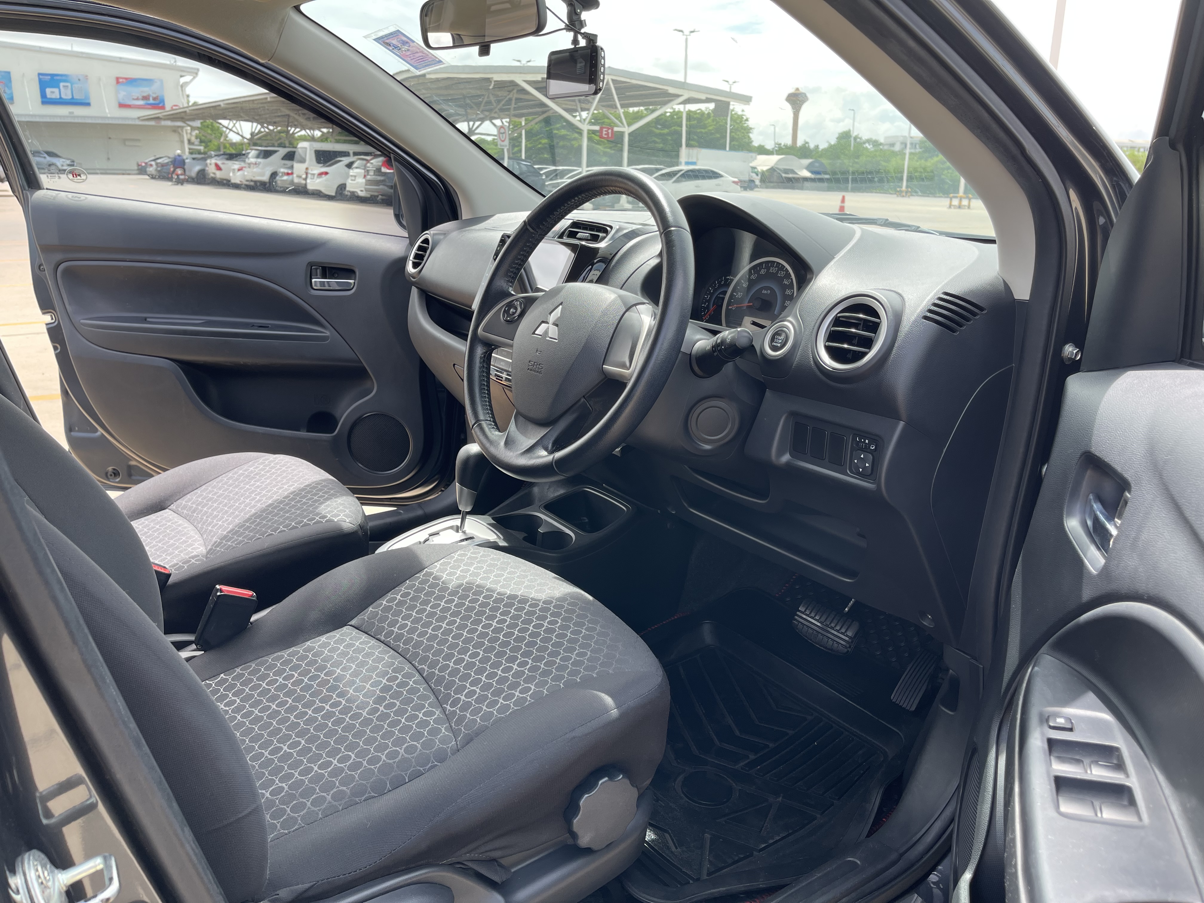 Mitsubishi Mirage 1.2 GLS Limited At 2015 เทาดำ