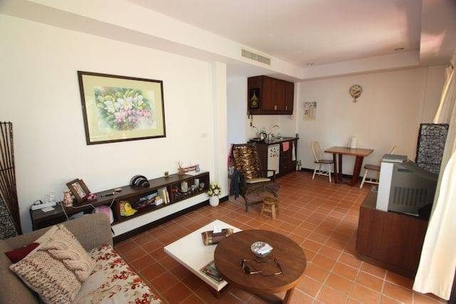 For Sale : Cherngtalay, Condo near Surin beach, 1 Bedroom, 1st flr.