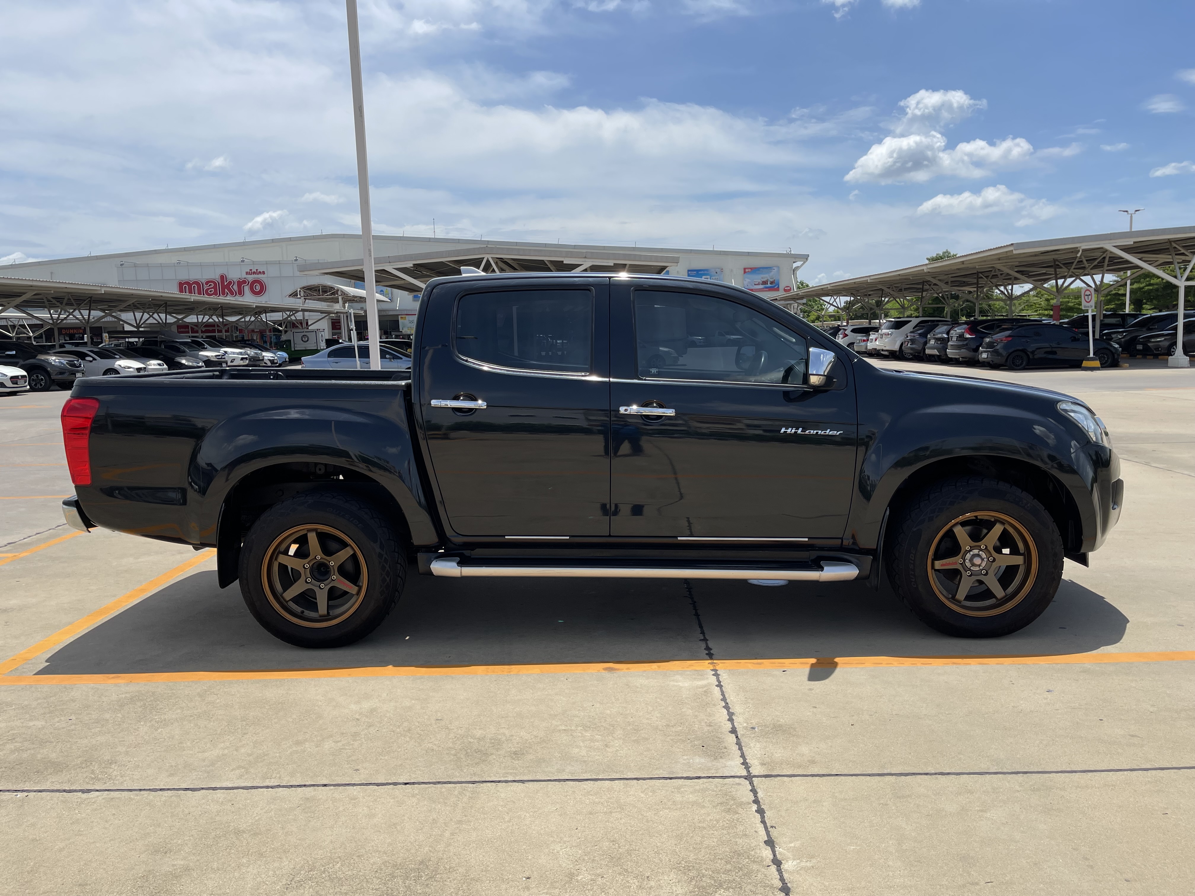 Isuzu Dmax All New 4ประตู Hilander 3.0 Vgs Z Prestige Navi 2013 ดำ