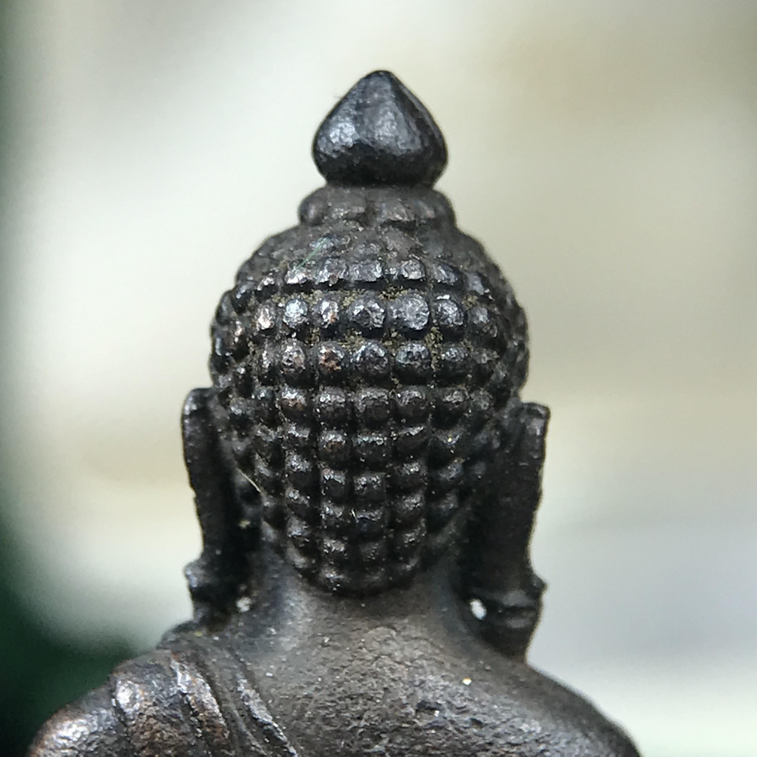 พระกริ่งวาสนา(รุ่นแรก) 80 พรรษา สมเด็จพระสังฆราช (วาสน์) วัดราชบพิธฯ ปี2521 เนื้อนวโลหะ(ตอกโค๊ตพระปิดตา) โดยมีหลวงปู่โต๊ะ วัดประดู่ฉิมพลีร่วมปลุกเสก พร้อมกล่องบรรจุเดิม(รุ่นแรก คอตั้งตรงได้สัดส่วน หายาก)