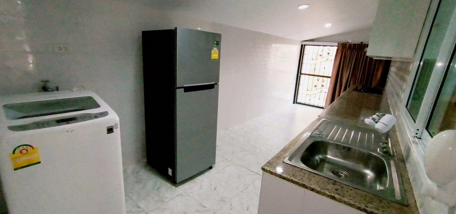 For Rent : House available for rent At Rawai Phuket 2 Bedrooms 2 Bathrooms