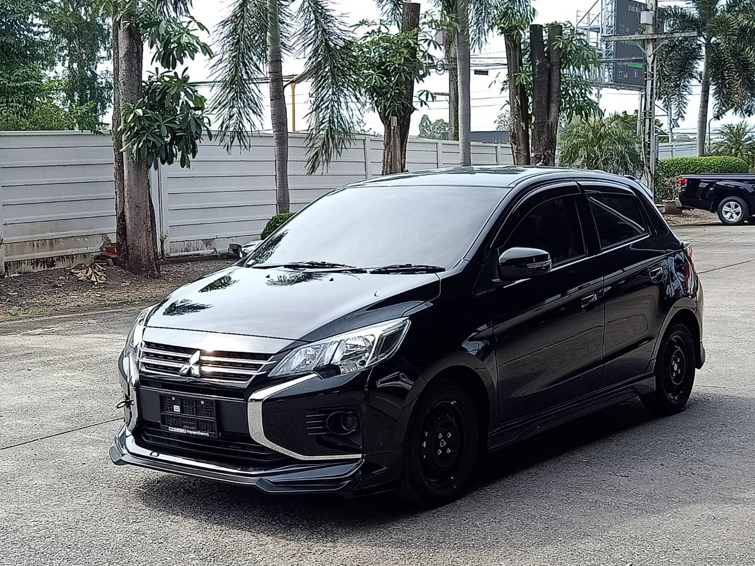 Mitsubishi Mirage 2020 body kits by Amotriz