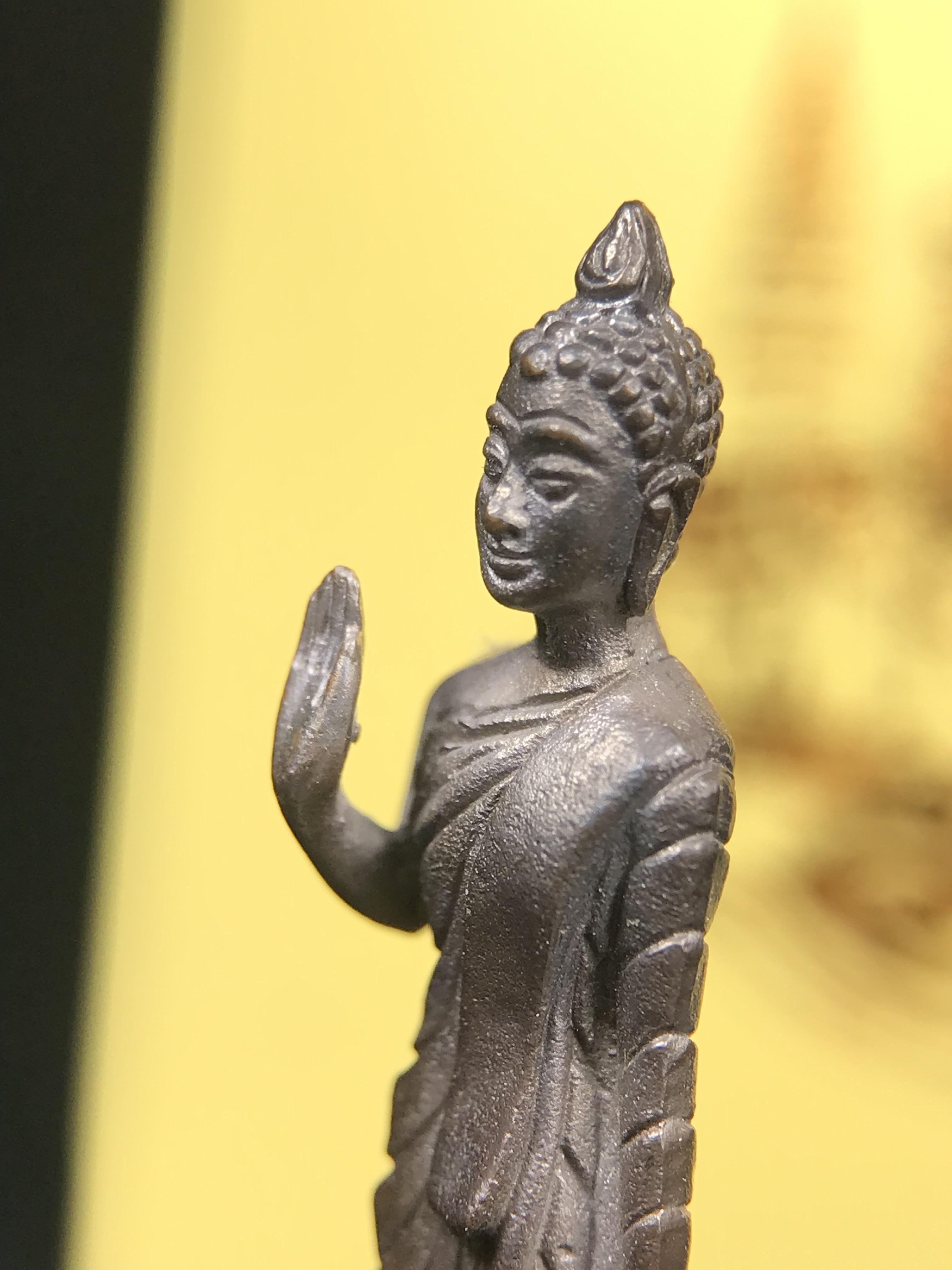 พระพุทธอภัยมงคลสมังคี วัดบวรนิเวศวิหาร ปี 2539 ลอยองค์เนื้อนวโลหะ สร้างเนื่องในมงคลโอกาสที่พระบาทสมเด็จพระเจ้าอยู่หัวรัชกาลที่ 9 ทรงครองสิริราชสมบัติครบ 50 ปี สมเด็จพระญาณสังวร สมเด็จพระสังฆราช เสด็จเป็นประธานในพิธีเททอง ณ วัดบวรนิเวศวิหาร(1 ใน 5000 องค์)