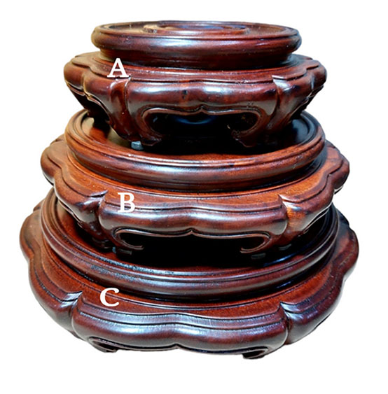 กี๋หรือฐานไม้สไตล์จีน หน้าท๊อปกลม มีสามขนาด ขายแยก ราคาเริ่มตัวละ