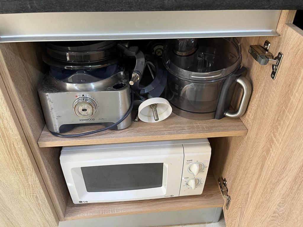 For Rent : Kamala, 2-Story Townhome, 3 bedrooms 3 bathrooms