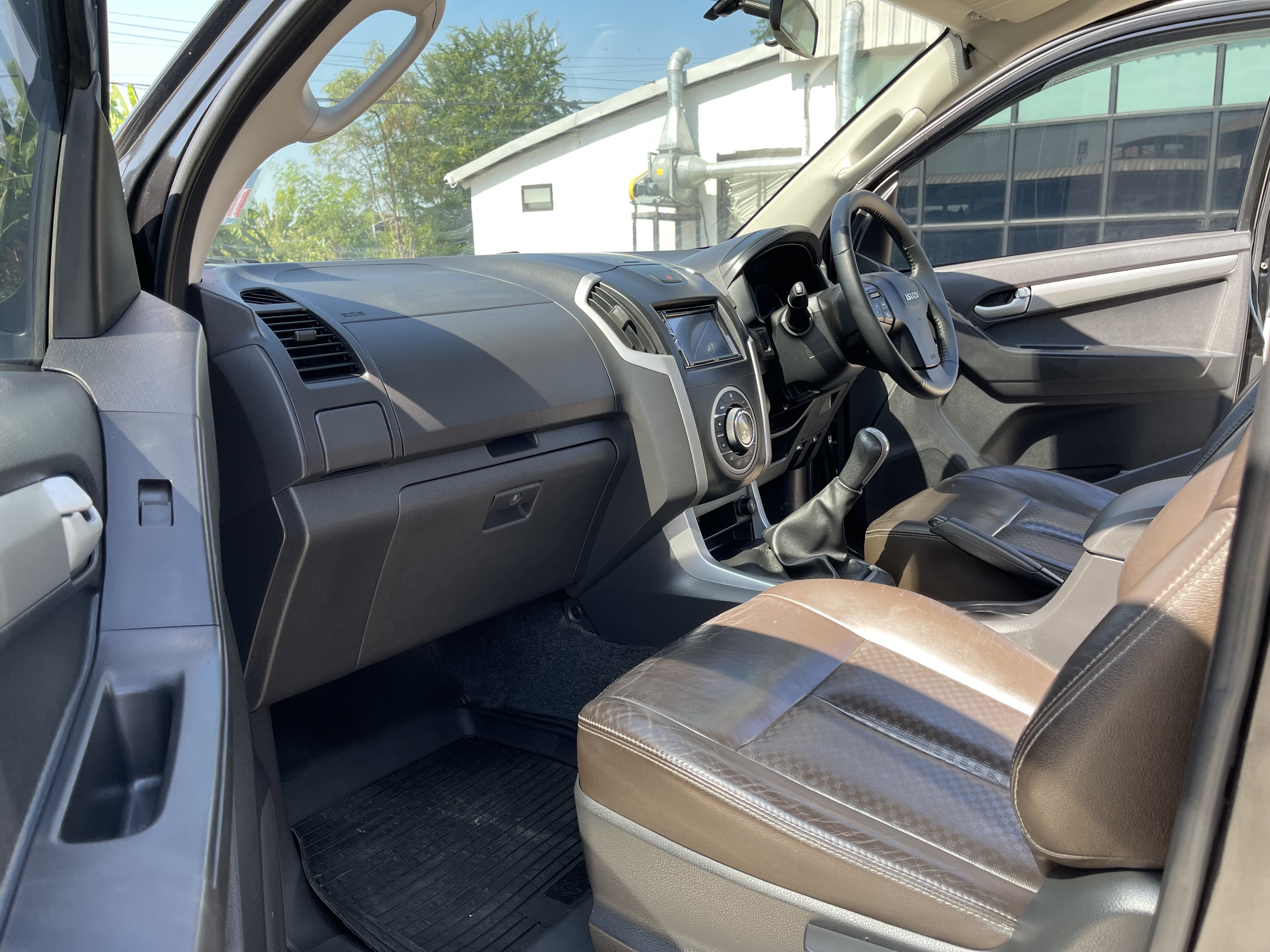 Isuzu Dmax All New 4ประตู Hilander 3.0 Vgs Z Prestige Navi 2012 ดำ