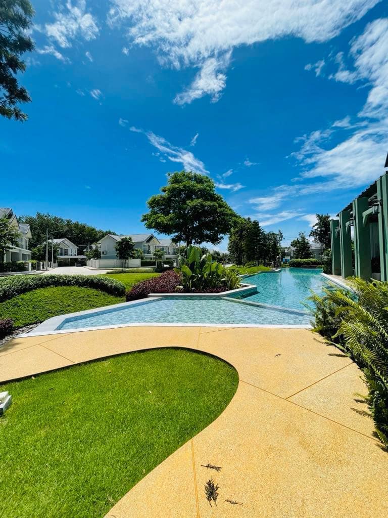 For Rent : Pakhlok, 2-Story Twin House, 3 bedrooms 3 bathrooms