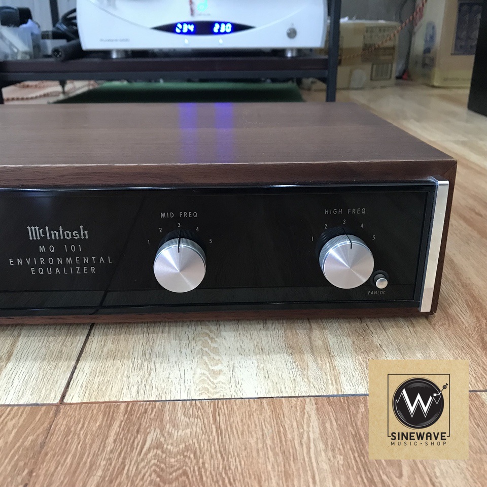EQ ยี่ห้อ Mcintosh รุ่น MQ-101 (Made in USA)