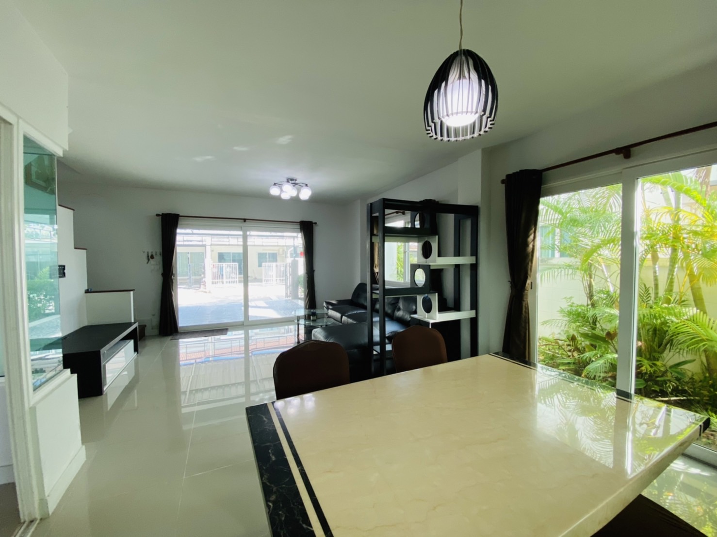 For Rent : Kohkaew, 2-story detached house, 3 Bedrooms 2 Bathrooms
