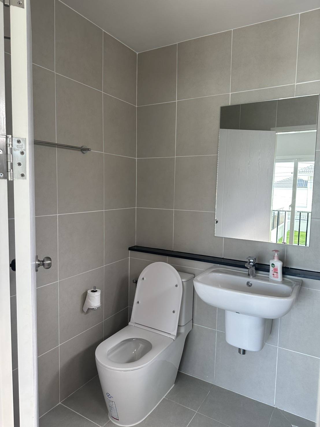 For Rent : Wichit, 2-Storey Twin House, 3 Bedrooms 3 Bathrooms