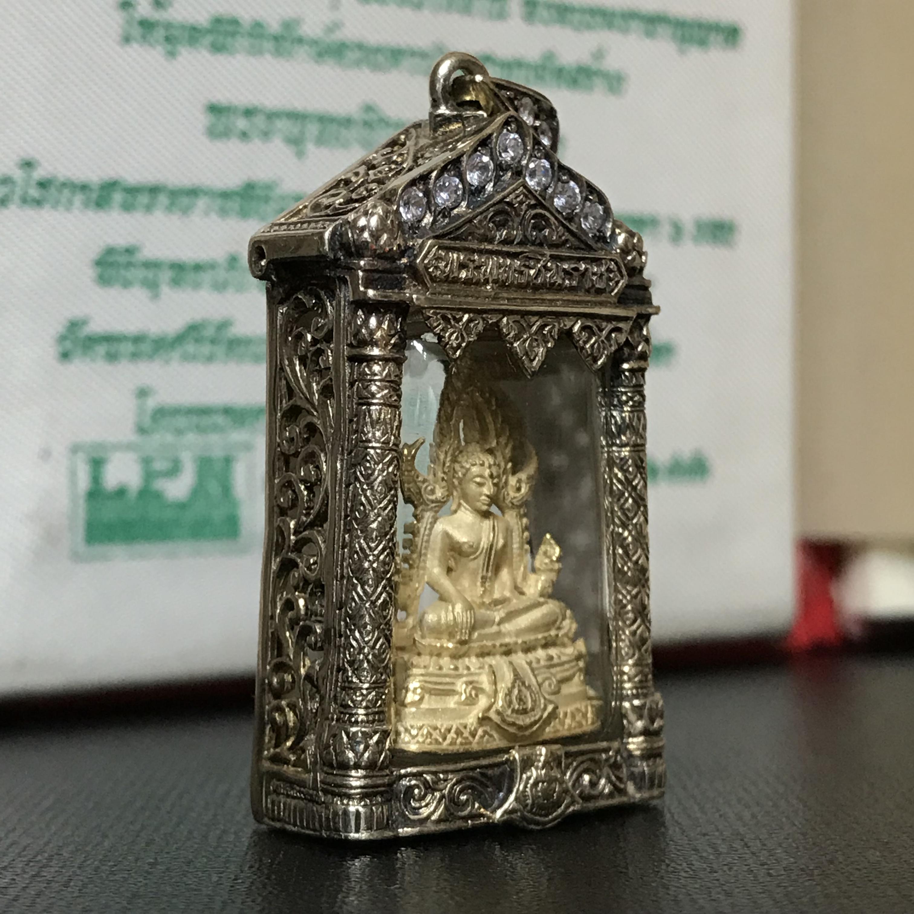 พระพุทธชินราช ภ.ป.ร. 6รอบในหลวง องค์พิเศษกรรมการพร้อมตลับกรอบเดิมจากผู้จัดสร้างโดยมูลนิธิพิทักษ์ดวงตาประชาชน ปี2542