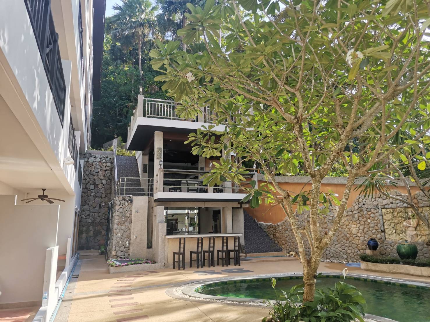 For Sale : Cherngtalay, Condo near Surin beach, 1 Bedroom, 1st flr.