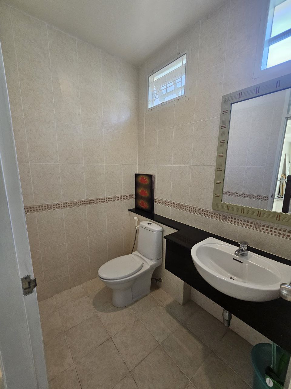 For Rent : Kathu, Private House, 3 bedrooms 3 Bathrooms, Garden View