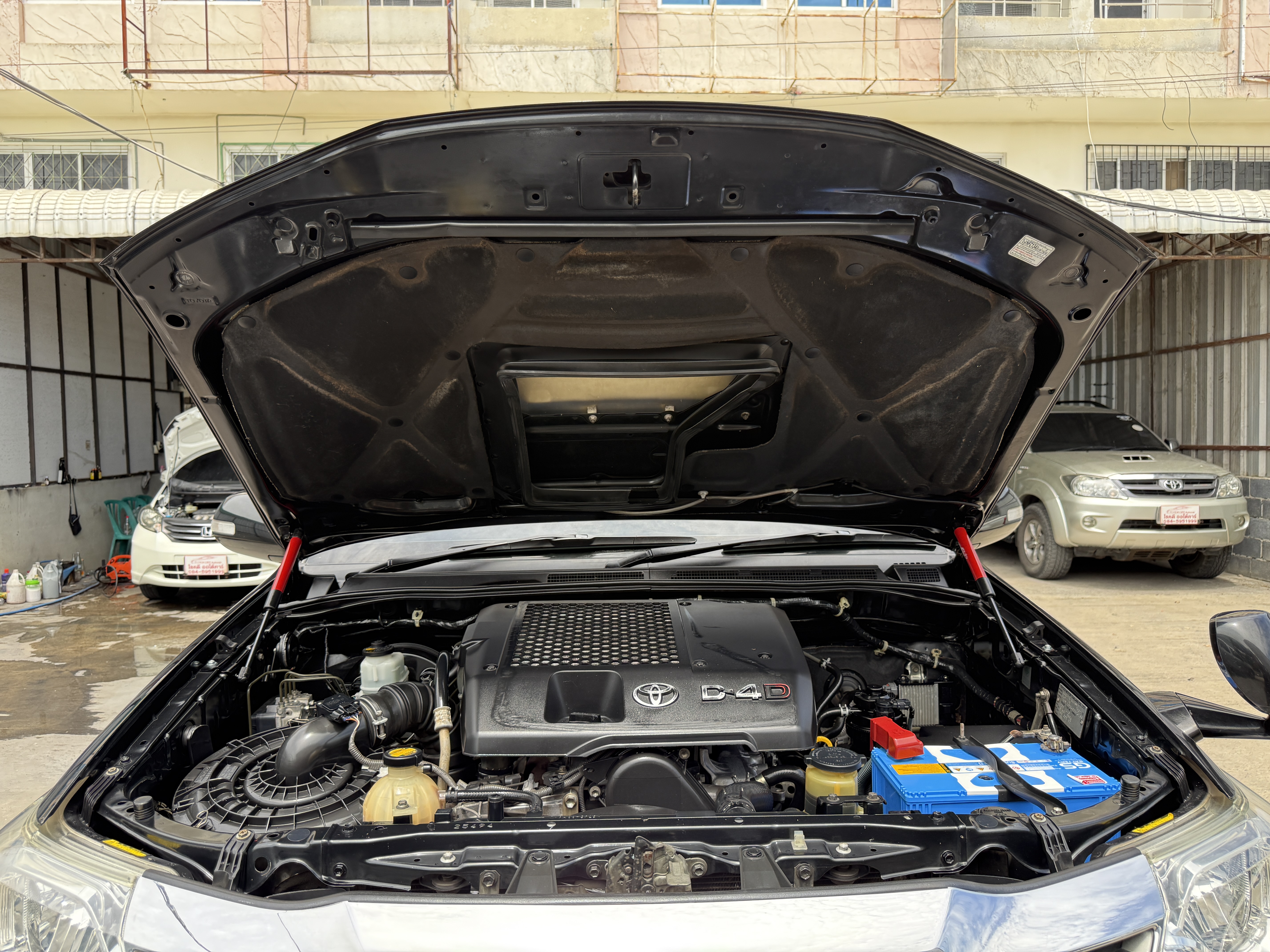 Toyota Fortuner Champ 3.0 V 4WD TRD Sportivo At 2012 ดำ