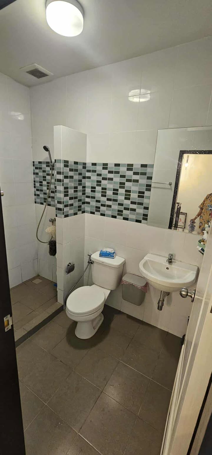 For Sales : Kohkaew, 2-story townhome, 3 bedrooms 2 bathrooms