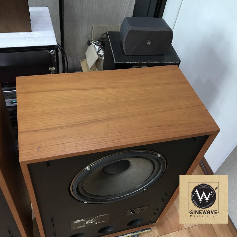 ลำโพง ยี่ห้อ Tannoy รุ่น Arden (385A) Made in England
